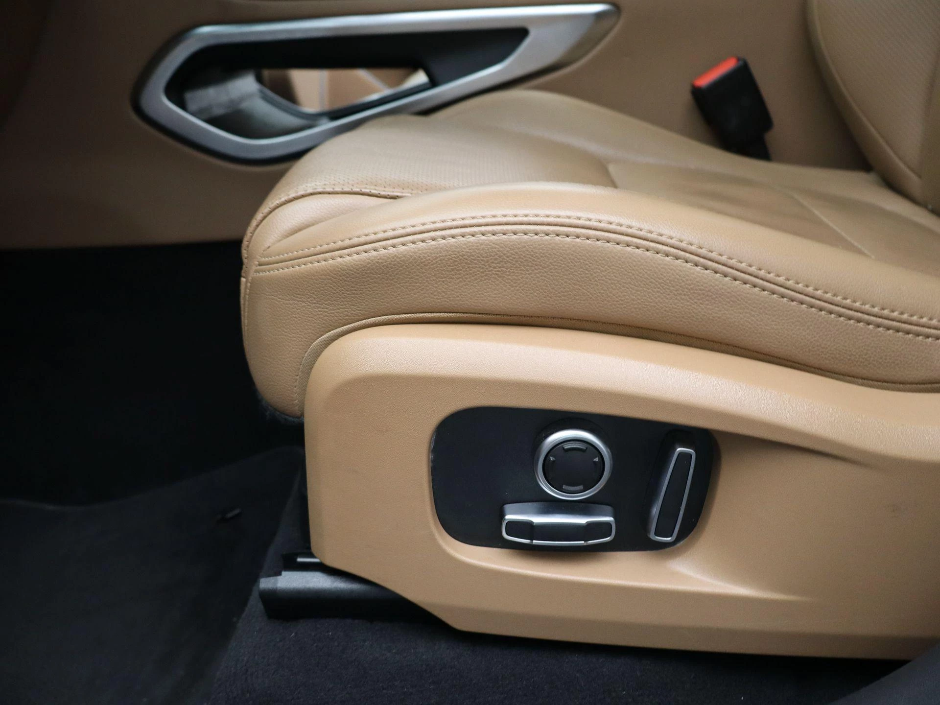 Jaguar F-PACE 2.0 P400e PHEV Limited Edition R-Dynamic SE