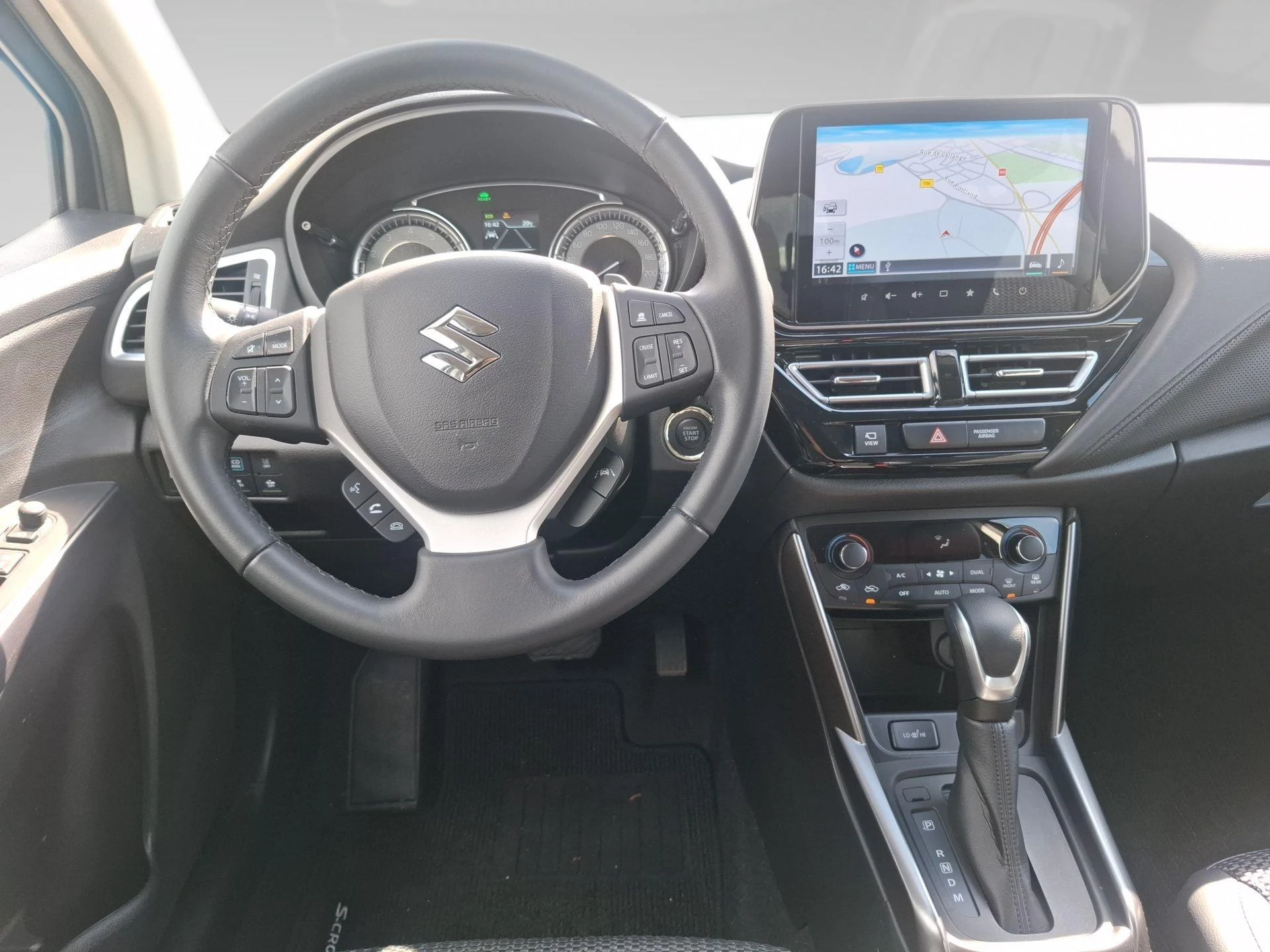Suzuki S-Cross SX4 1.4 Grand Luxe Xtra A/T 48V Hybrid