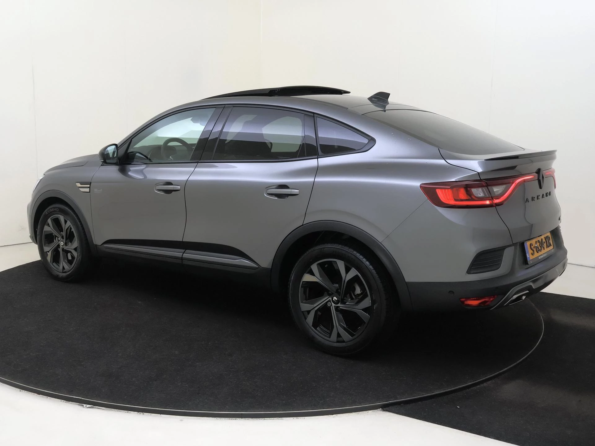 Renault-Arkana-image-2