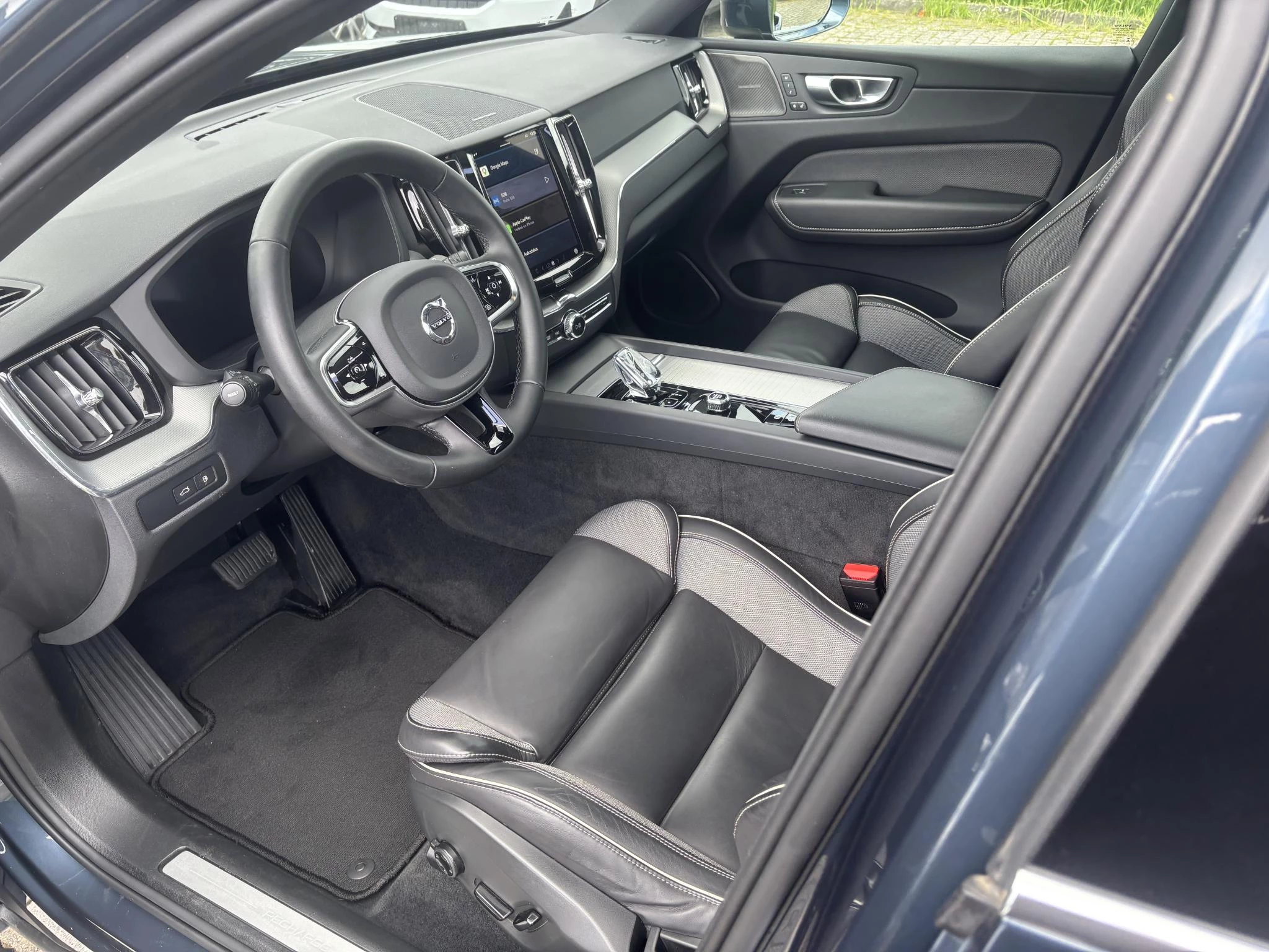 Volvo XC60 T6 Plug-in hybrid AWD Plus Bright