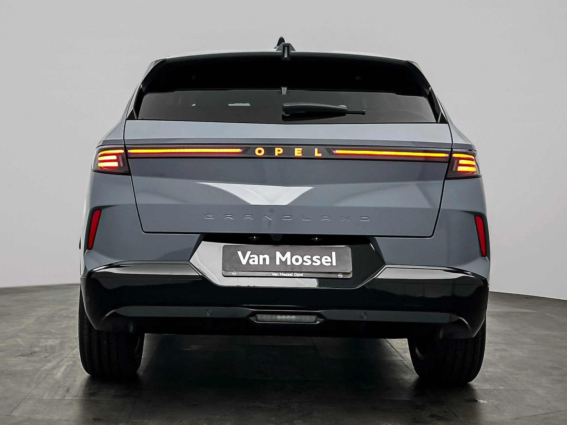 Opel-Grandland-image-4
