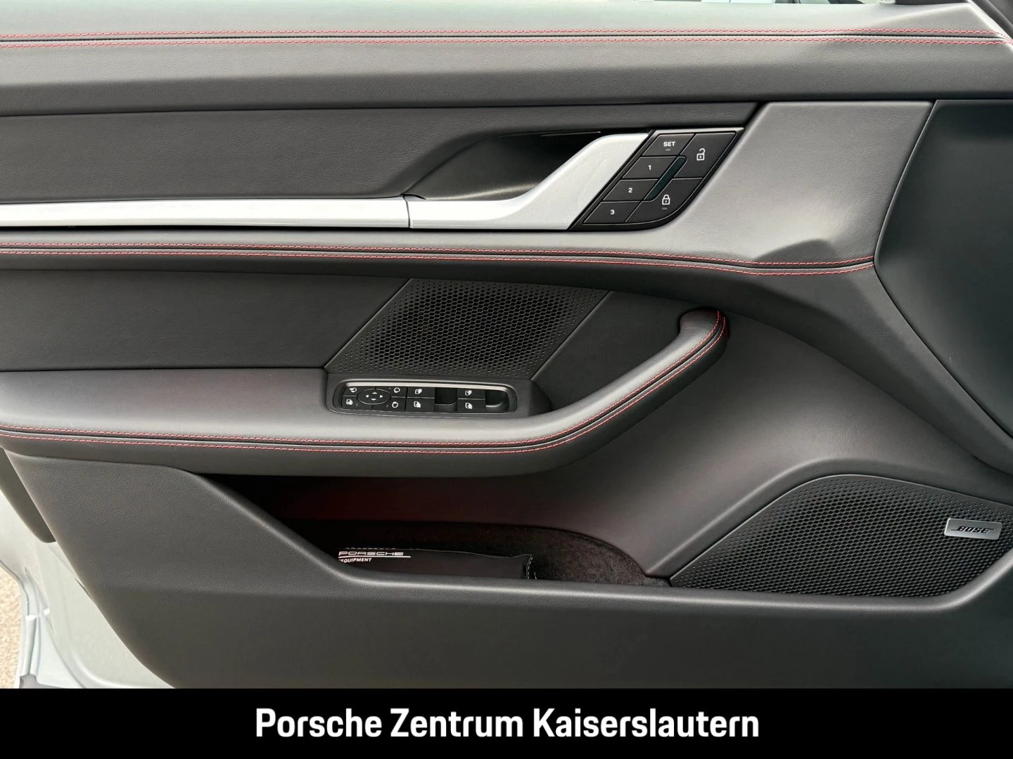 Porsche Taycan GTS Sport Turismo HA-Lenkung Active-Ride gts
