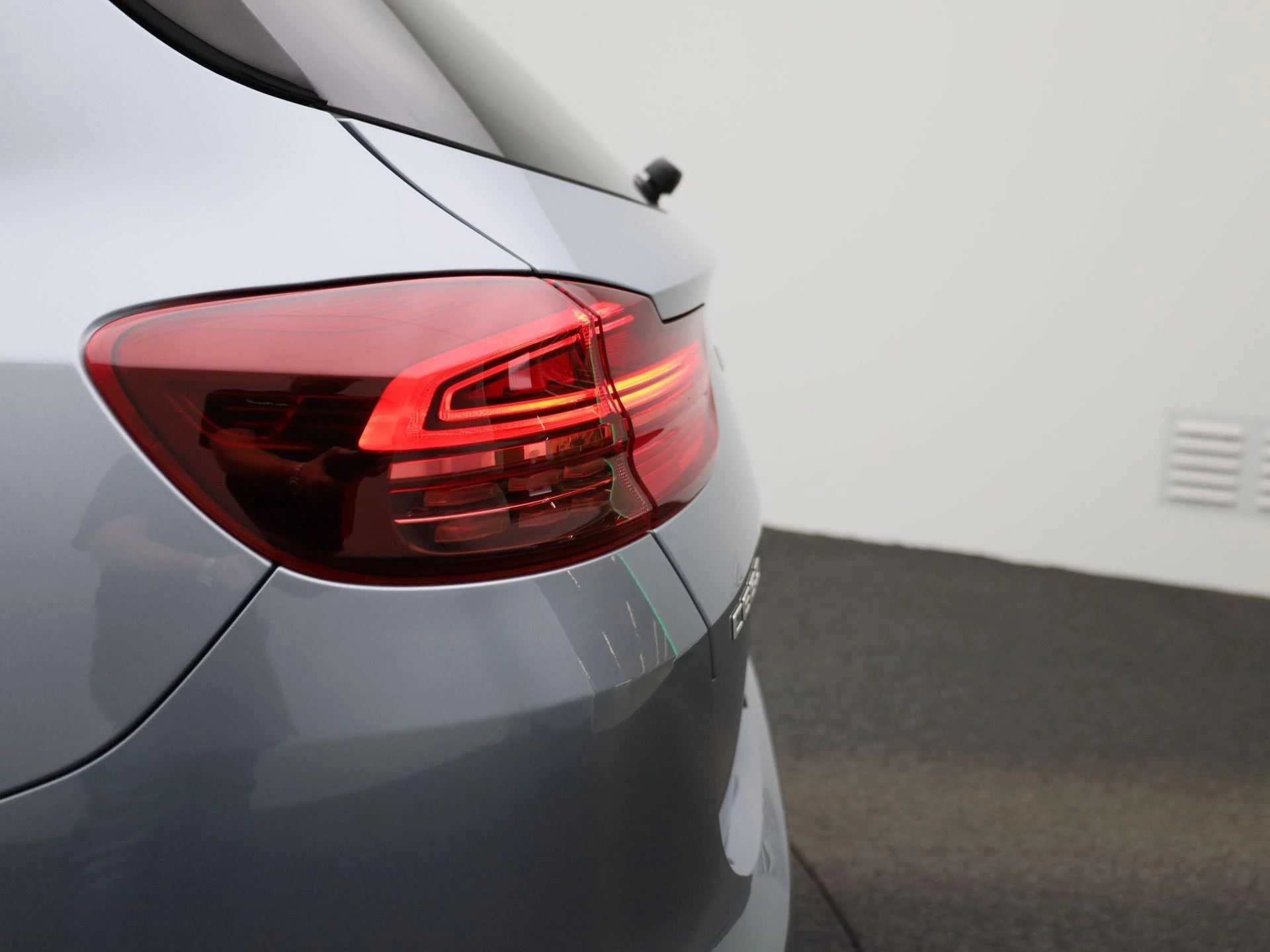 Kia-Ceed Sportswagon-image-38