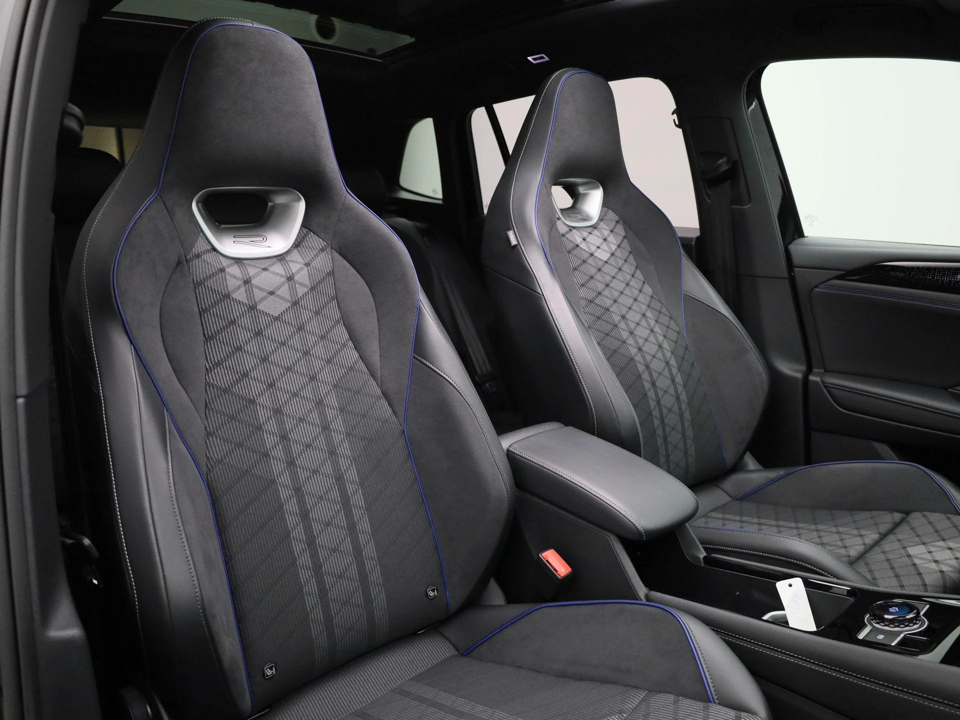 Volkswagen Tiguan 1.5 eHybrid R-Line Edition 204 PK|