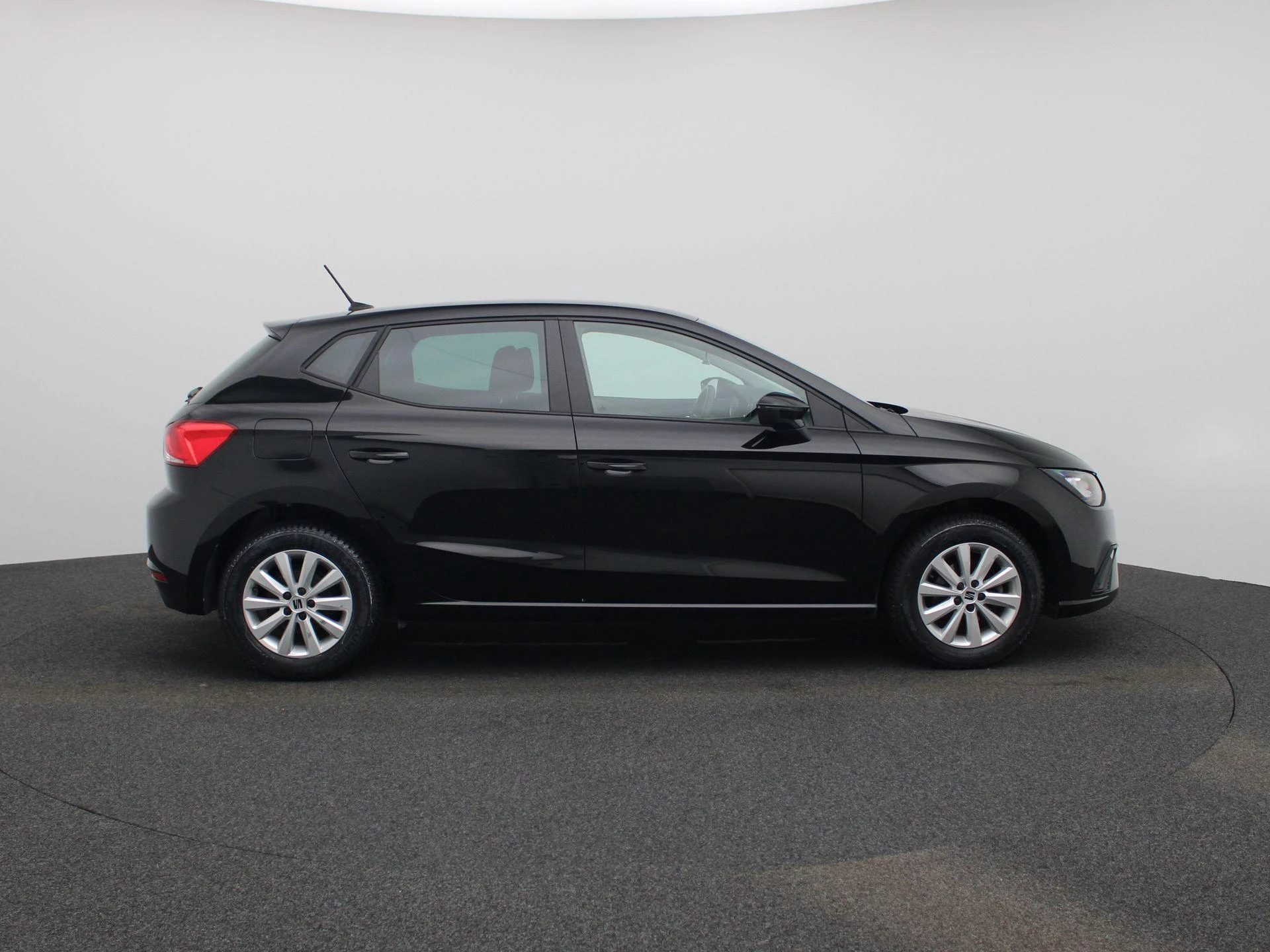 SEAT-Ibiza-image-5