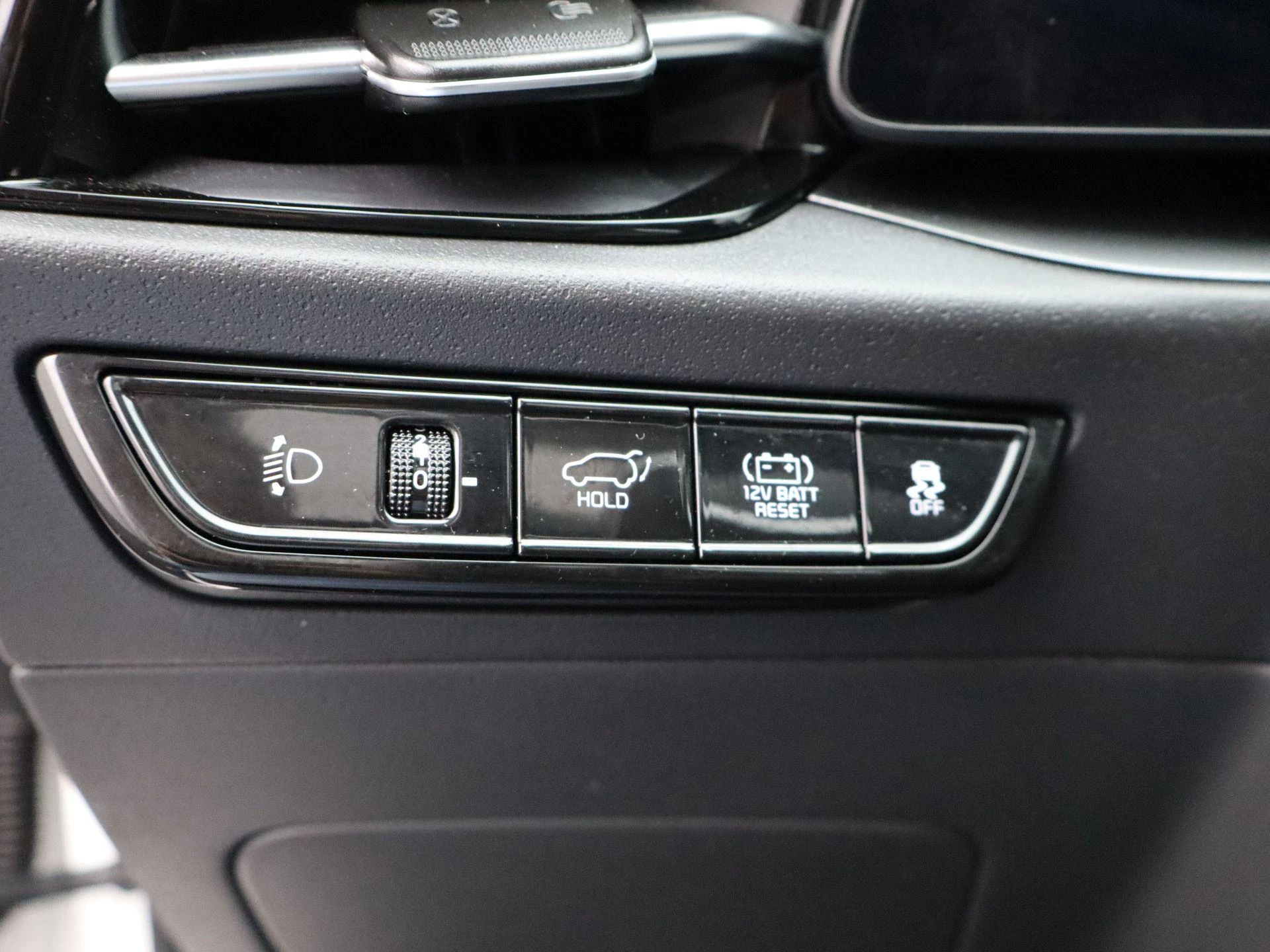 Kia-Niro-image-23