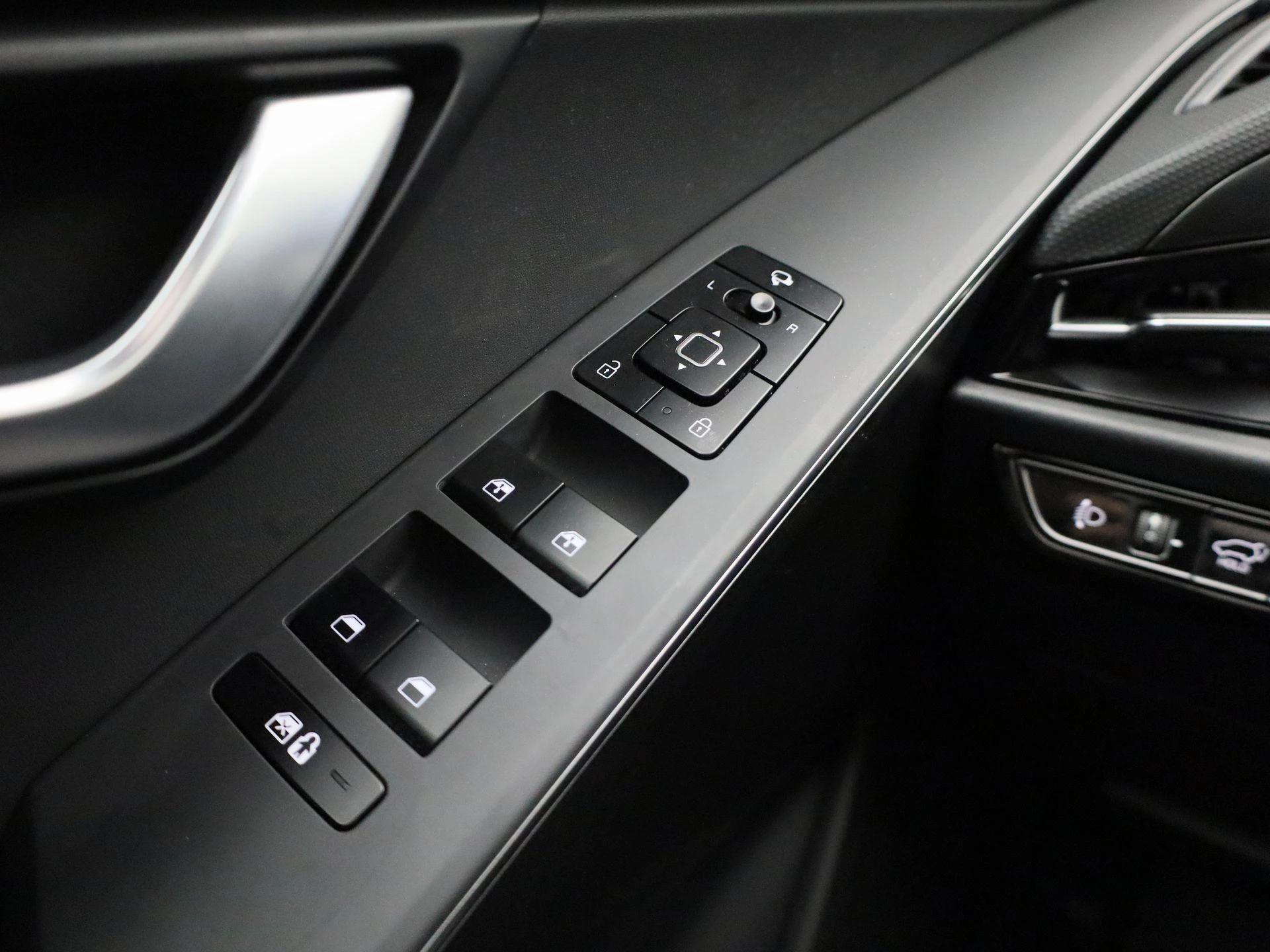 Kia-Niro-image-29