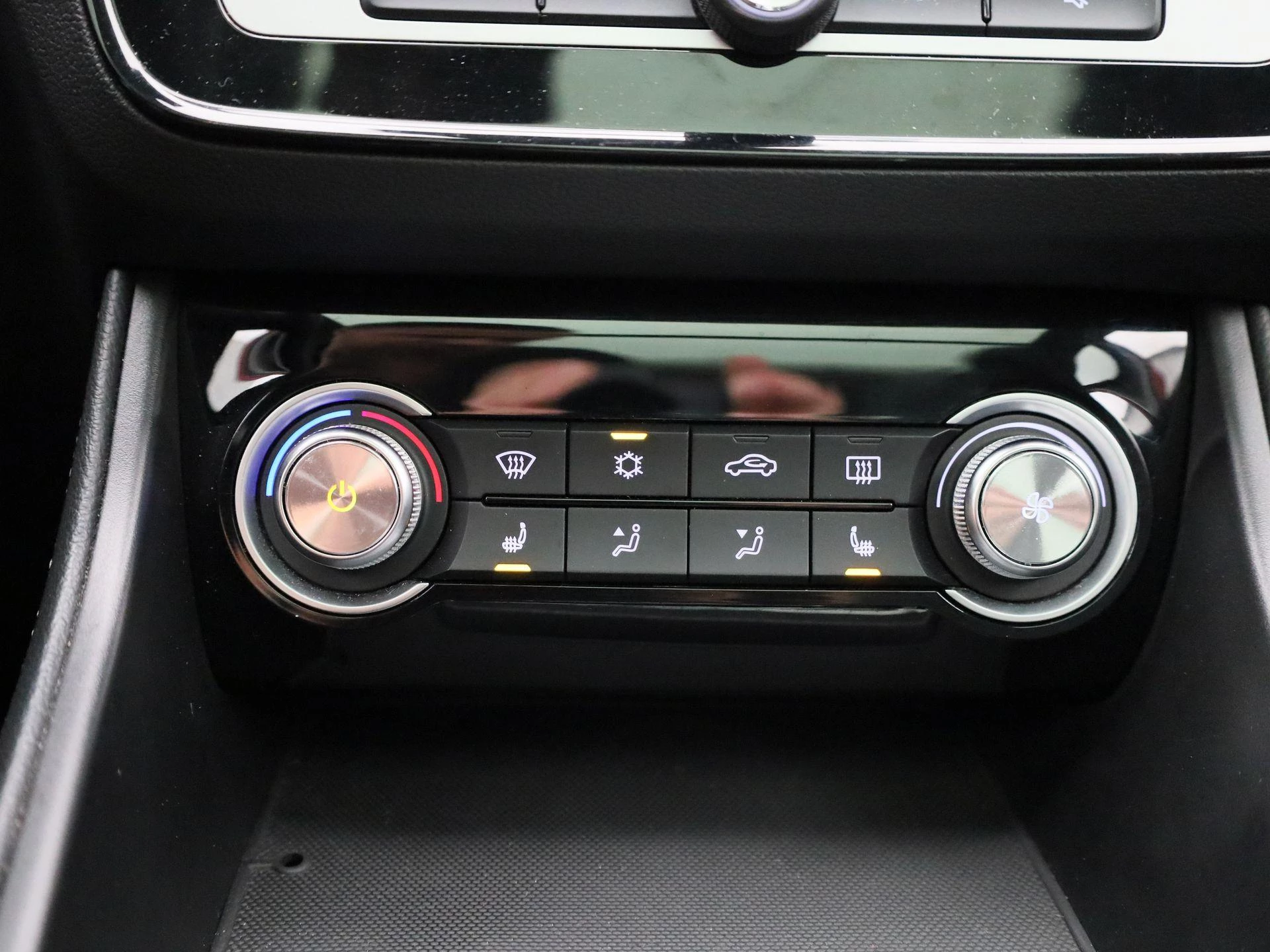 MG ZS EV Luxury 45 kWh