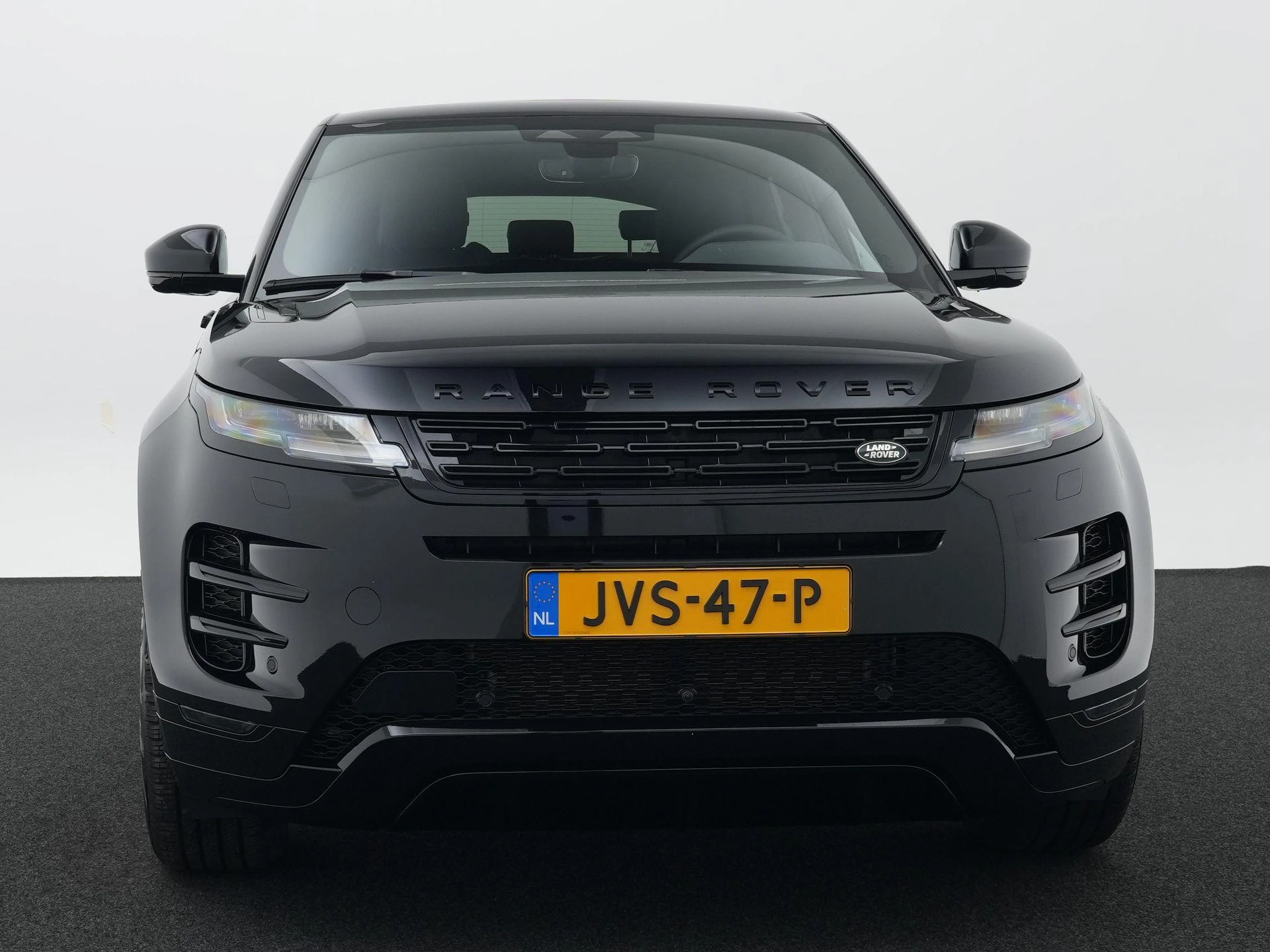Land Rover-Range Rover Evoque-image-2