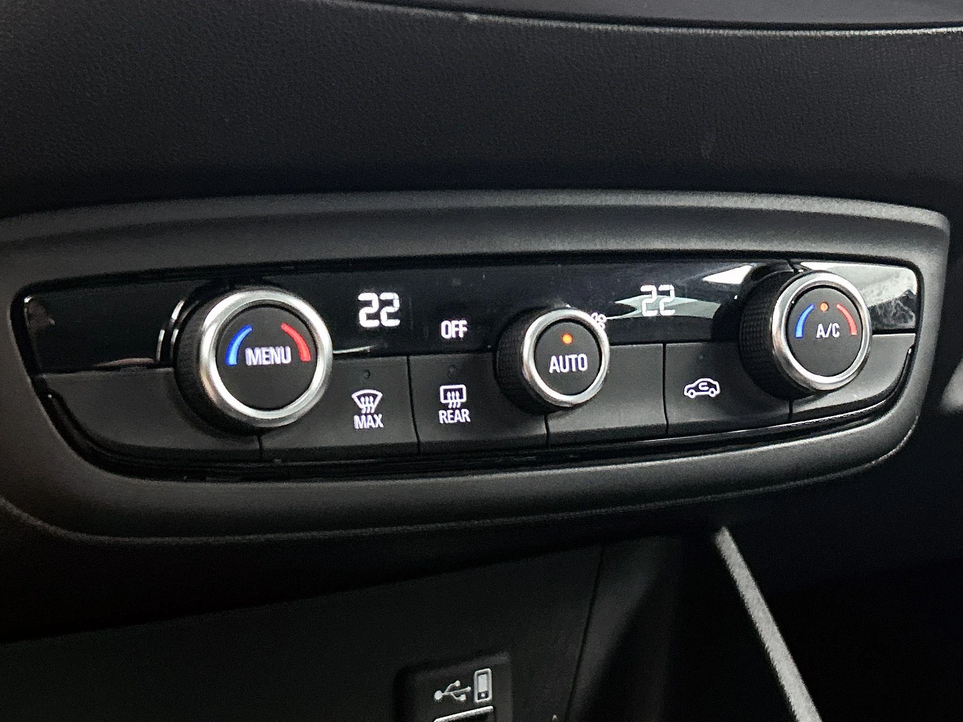 Opel-Crossland-image-18