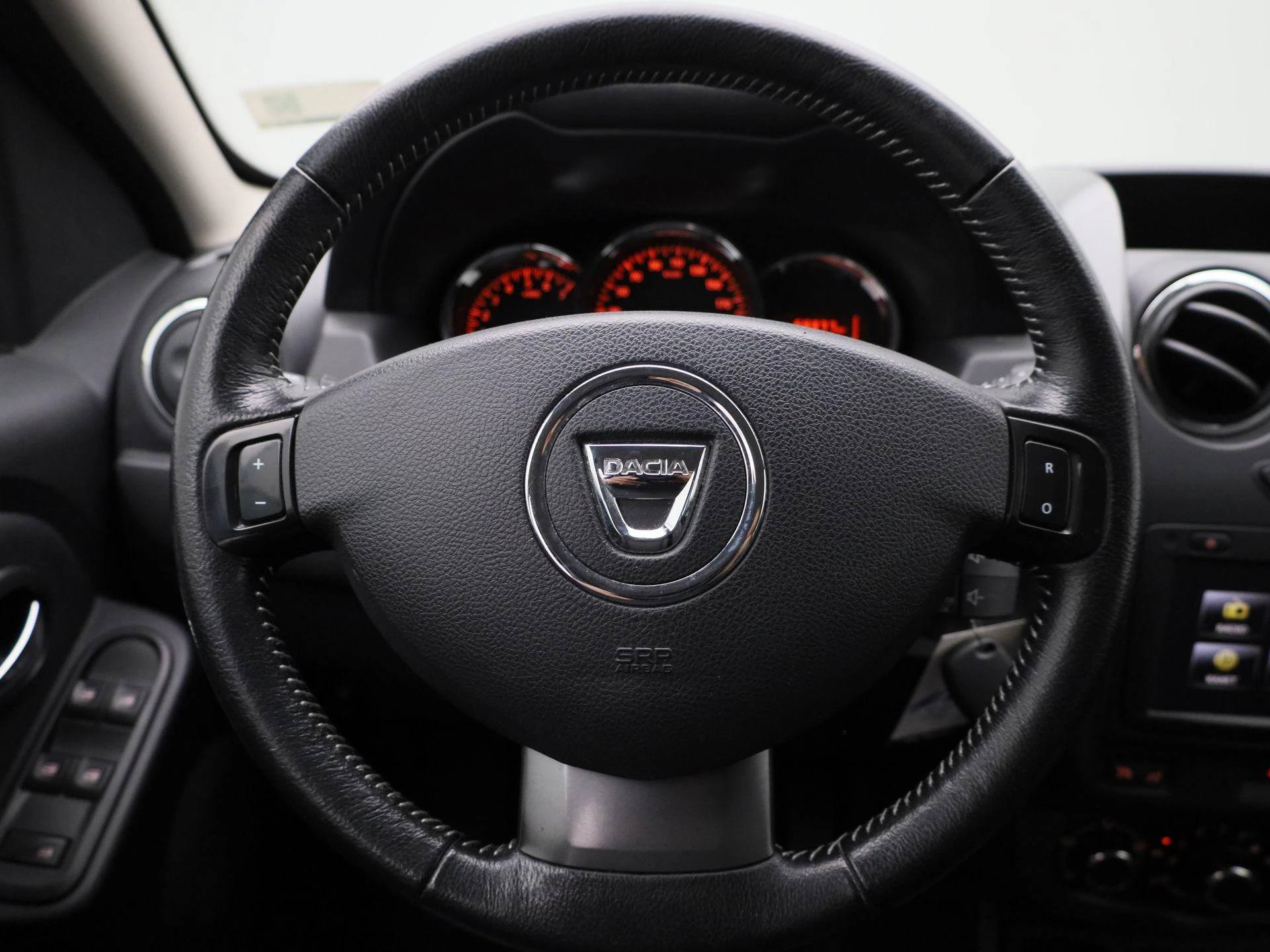 Dacia-Duster-image-7