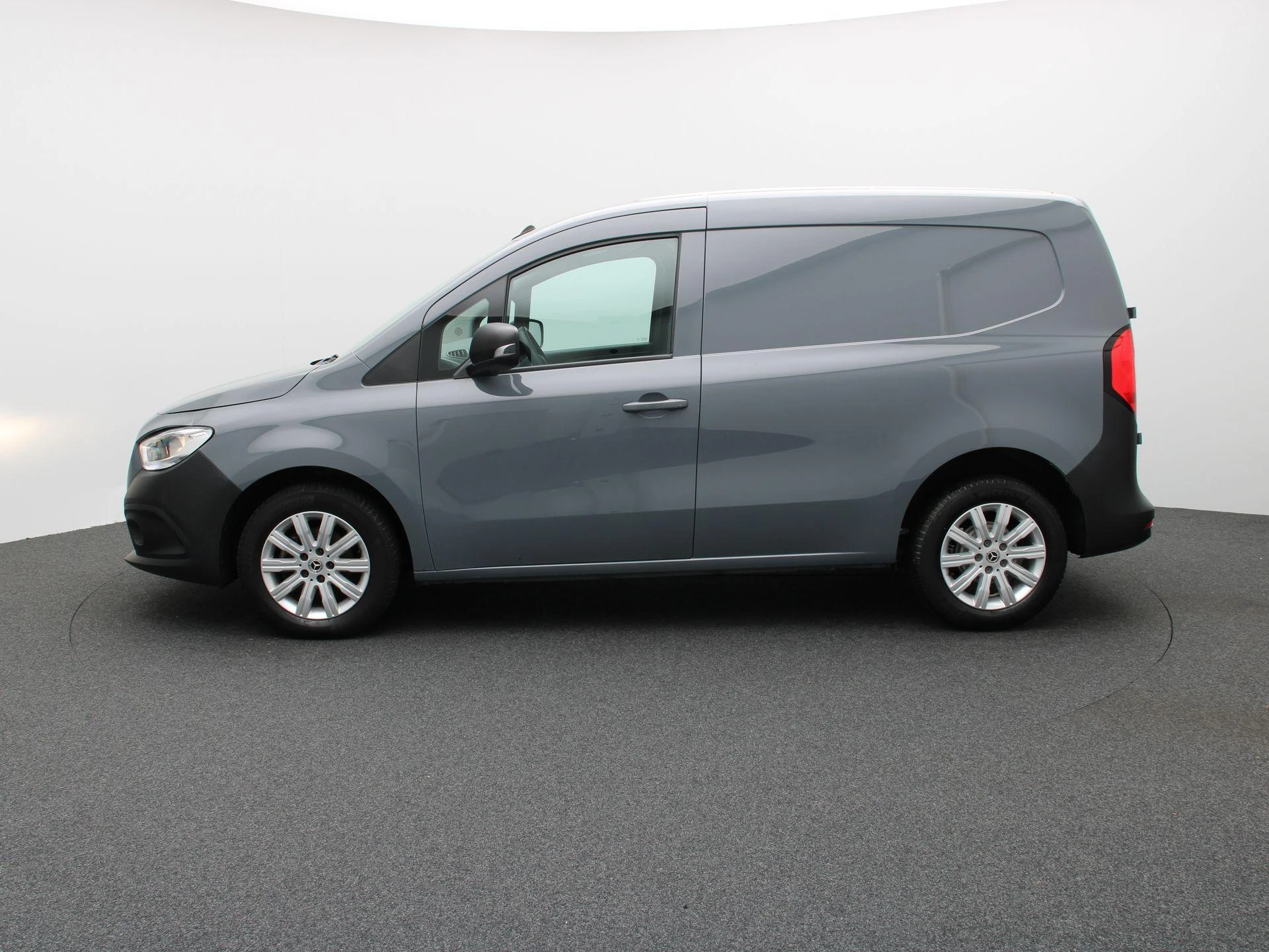 Mercedes-Benz-Citan-image-3