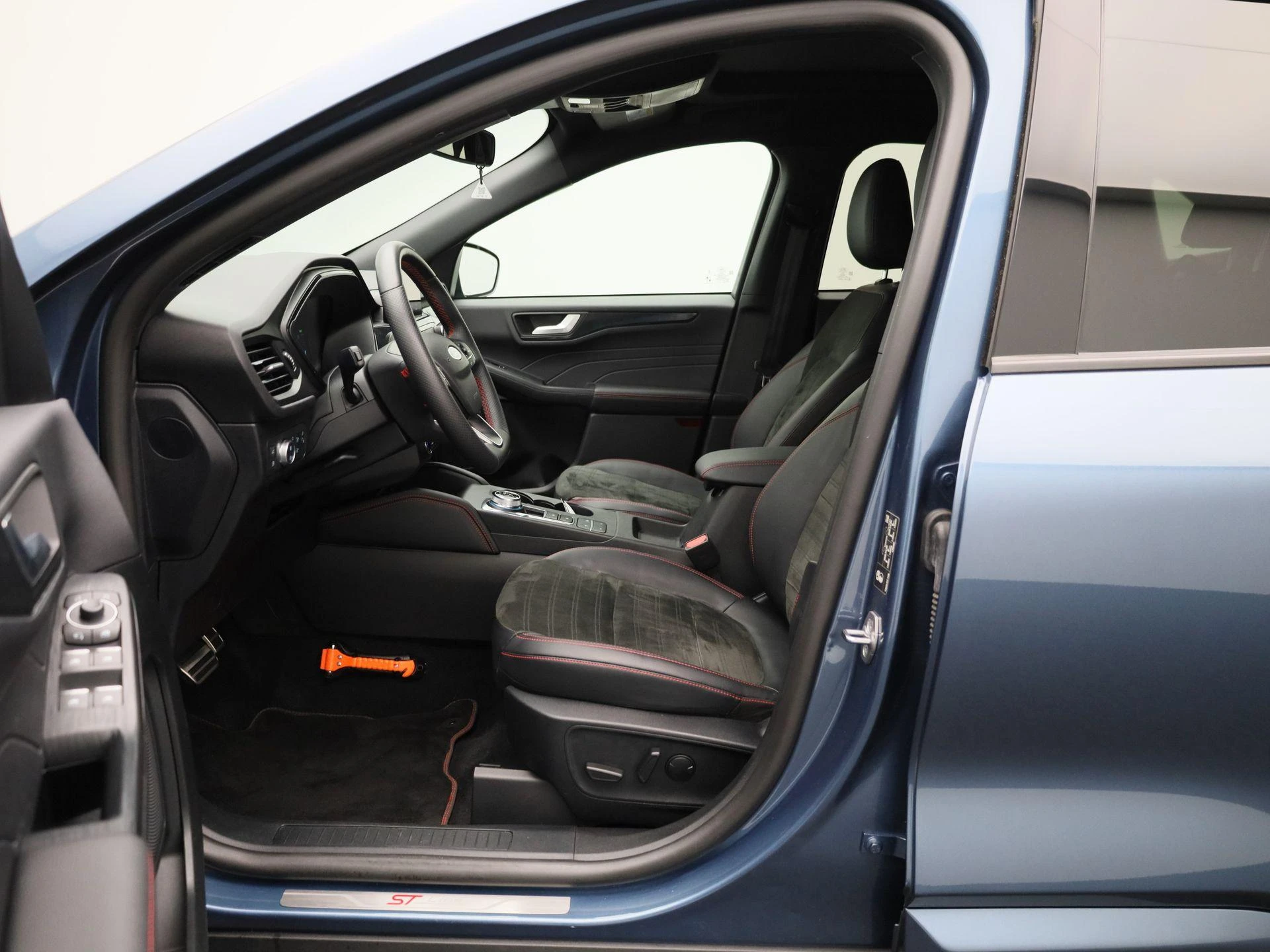 Ford-Kuga-image-8