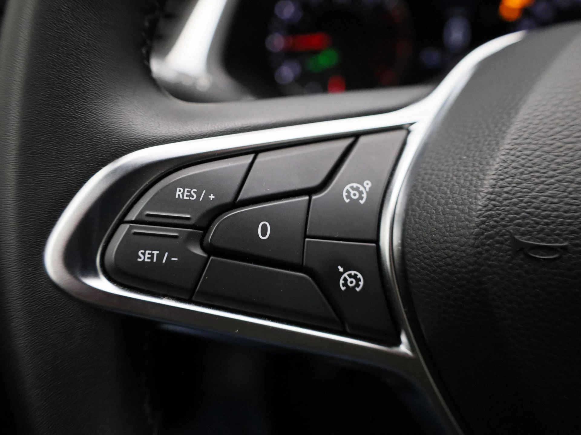 Renault-Captur-image-17