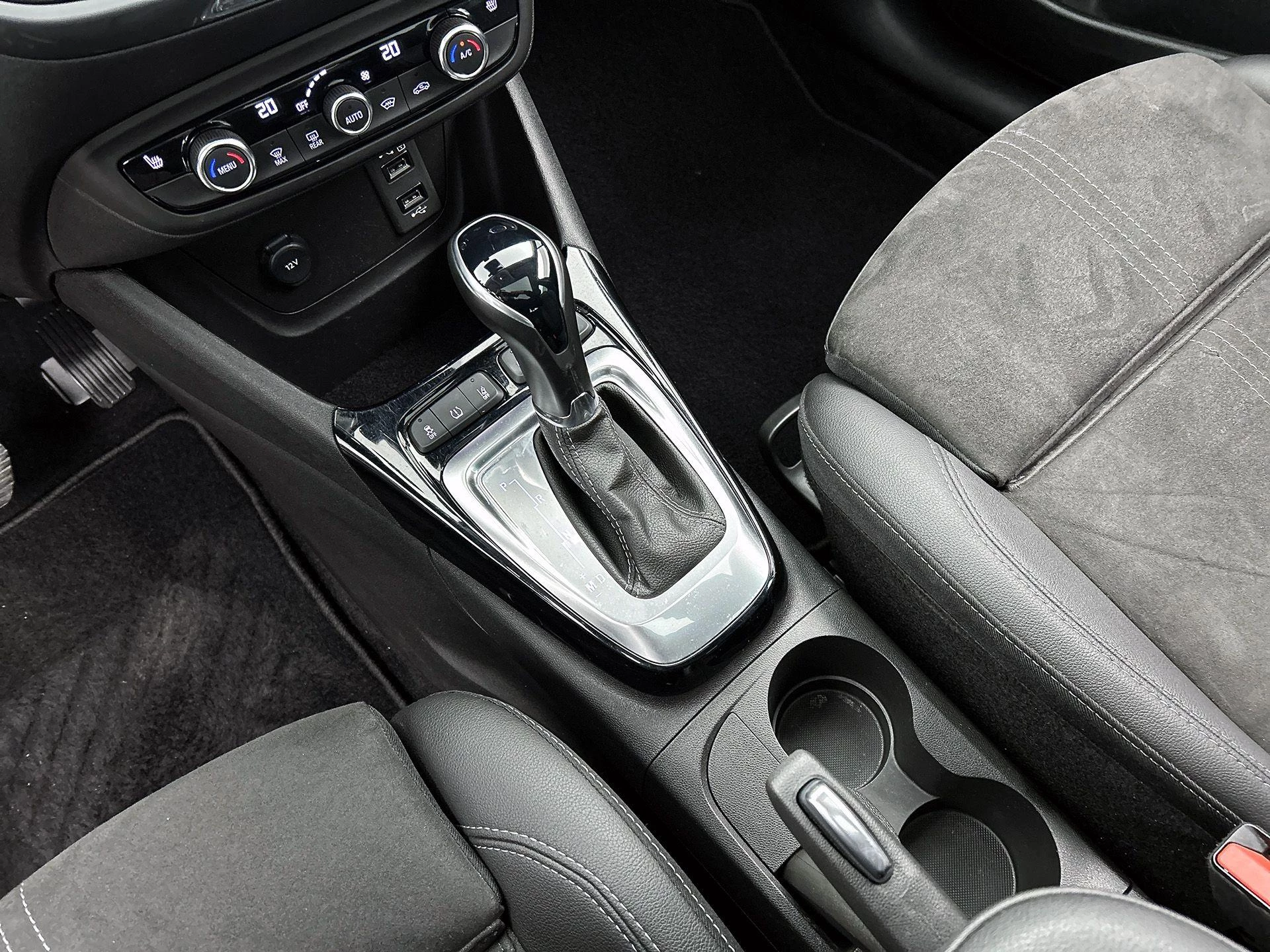 Opel-Crossland-image-29
