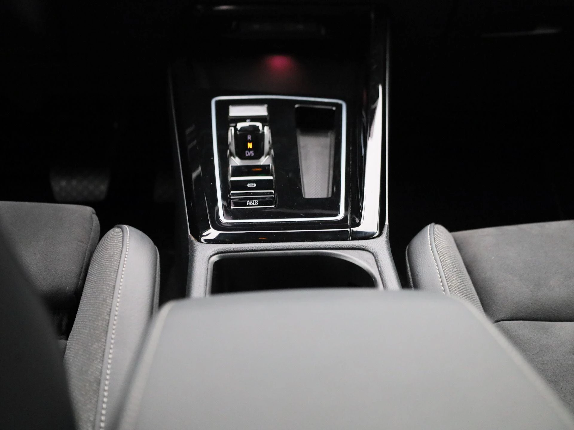 Volkswagen Golf 1.5 eHybrid Style Edition 204 PK|