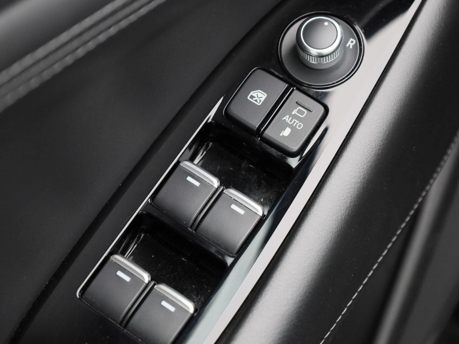 Mazda-6-image-28
