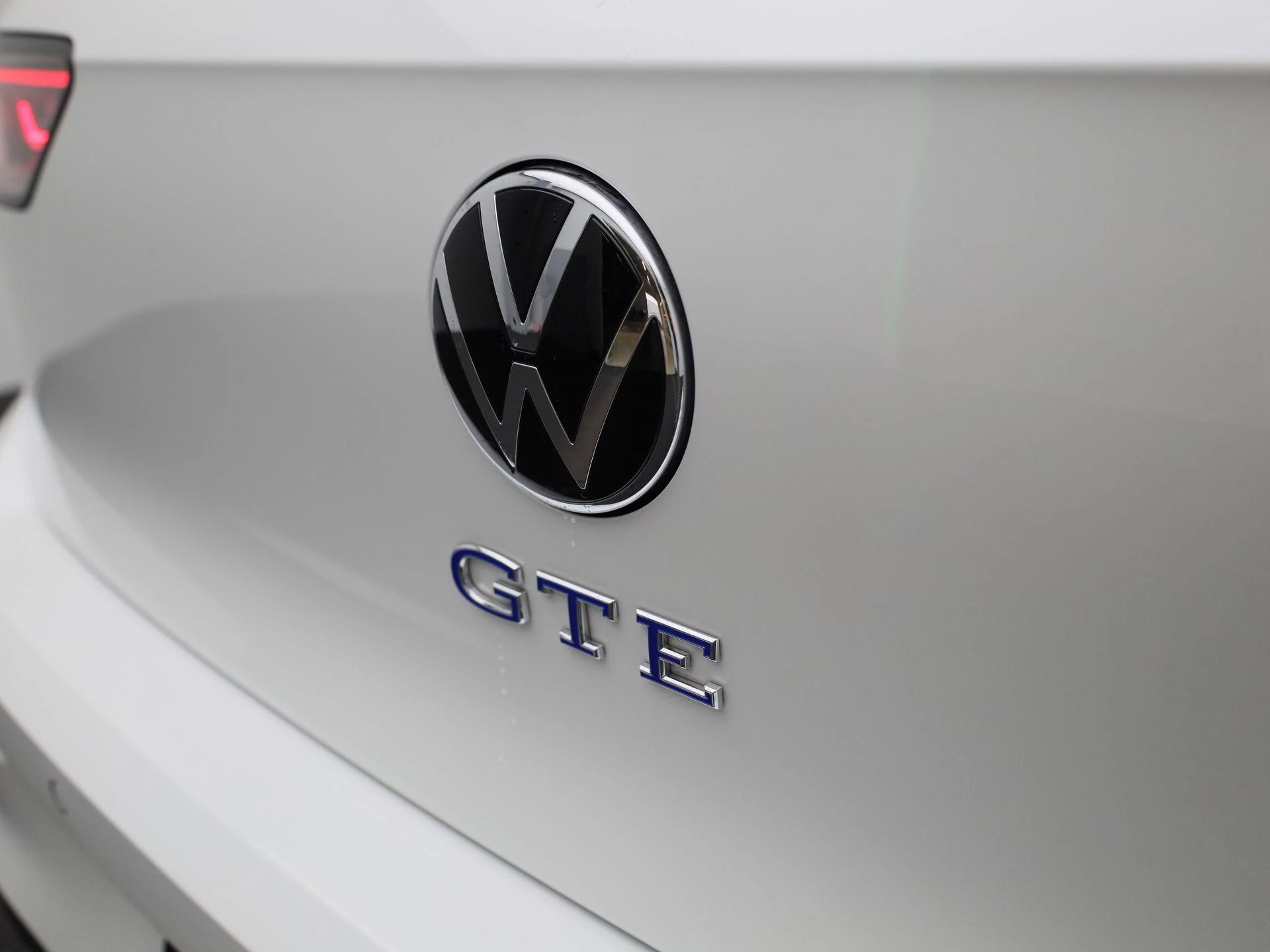 Volkswagen-Golf-image-37