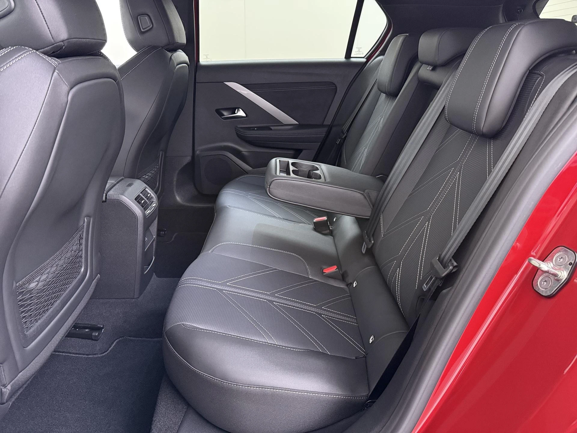 Opel-Astra-image-9