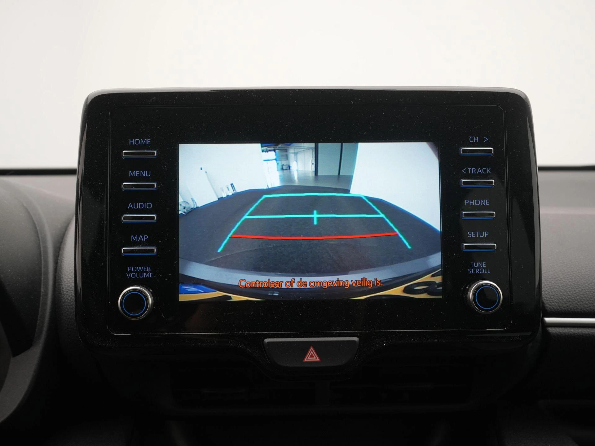 Toyota-Yaris-image-11