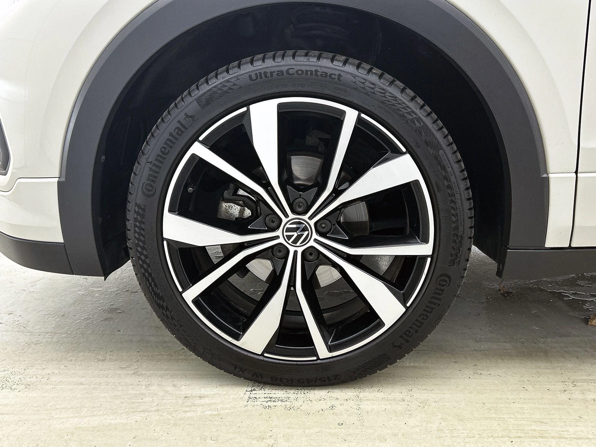 Volkswagen-T-Cross-image-37