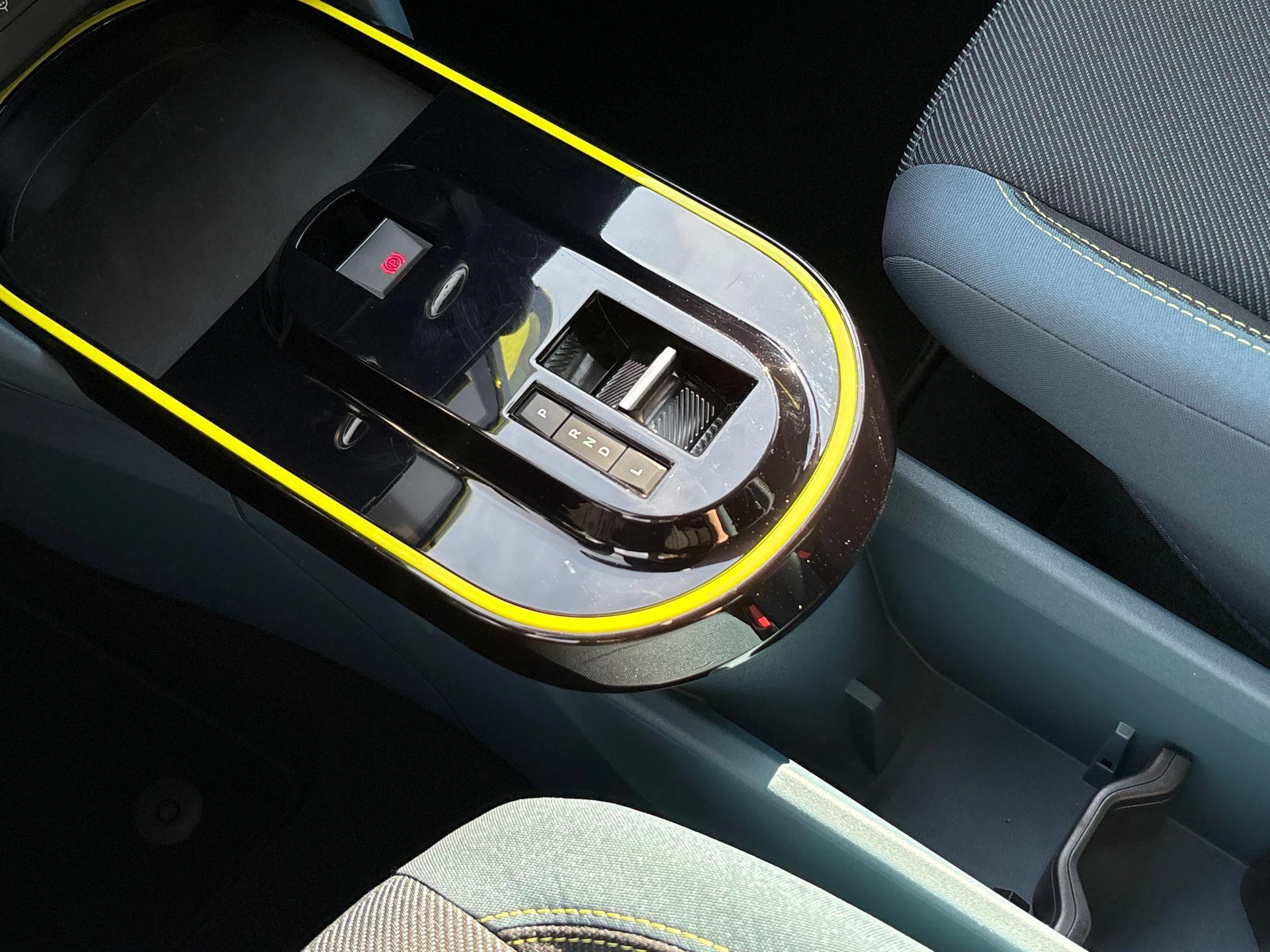 Fiat Grande Panda 1.2 Hybrid ICON