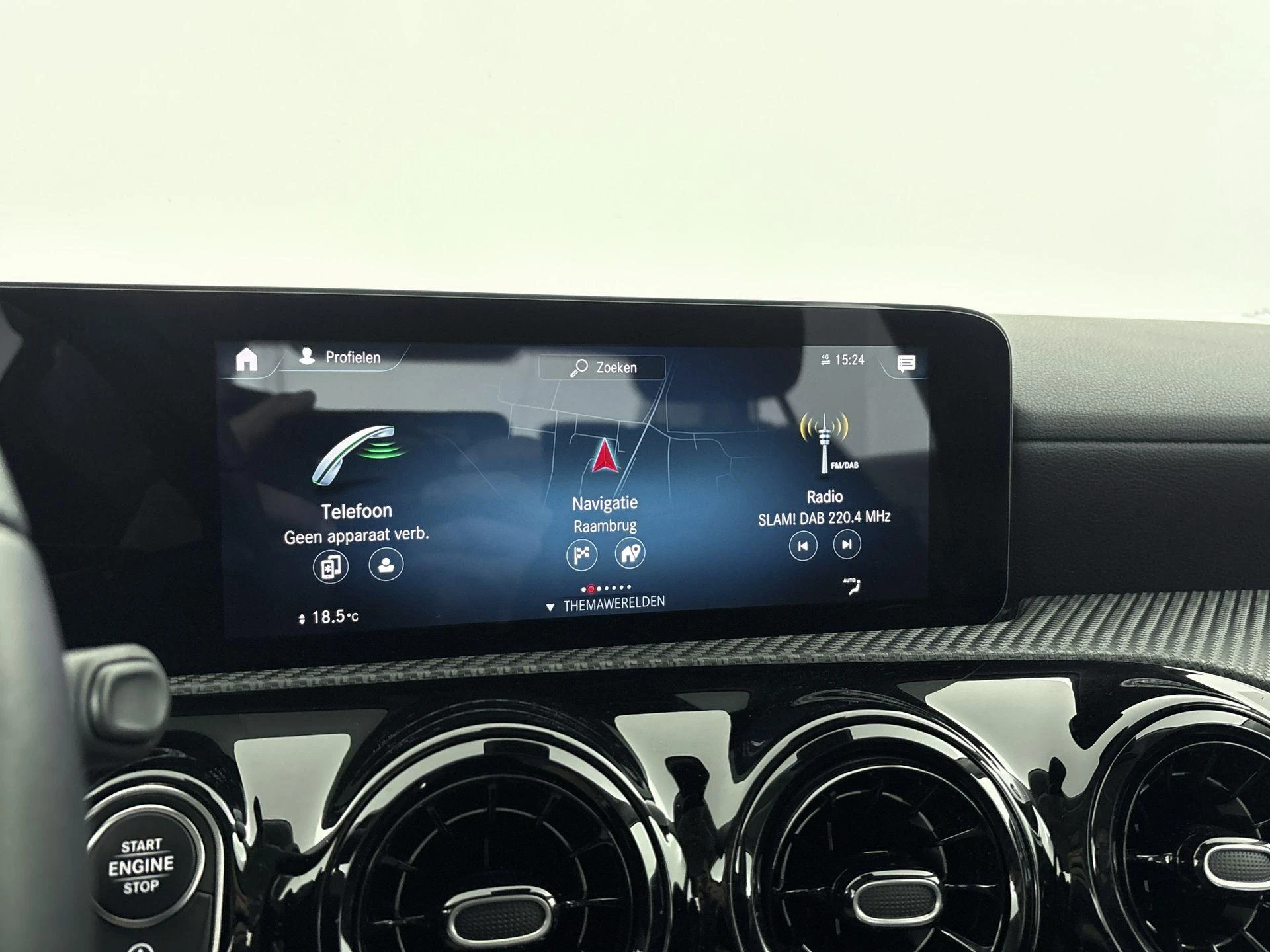 Mercedes-Benz-A-Klasse-image-6