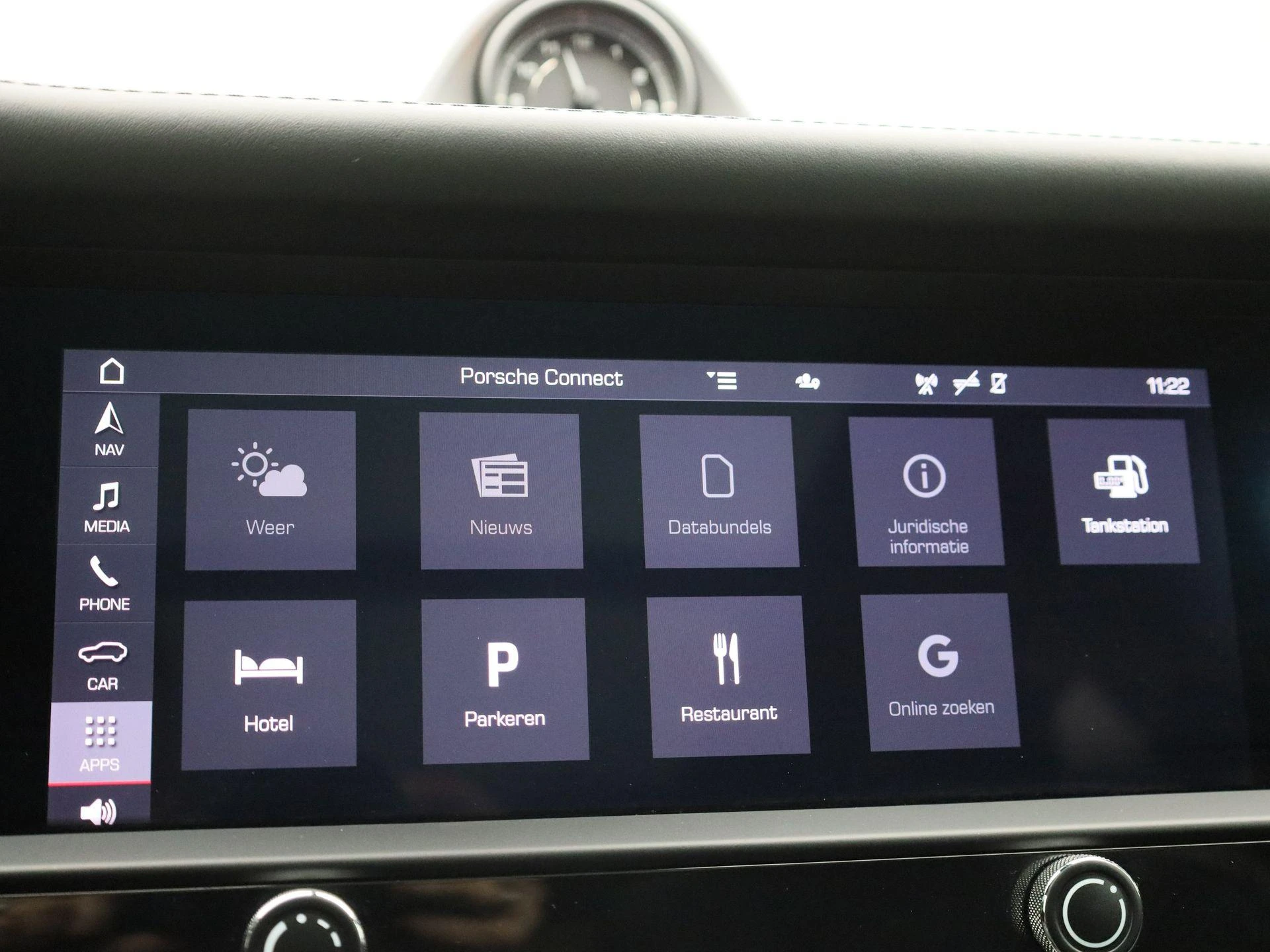 Porsche-Macan-image-29
