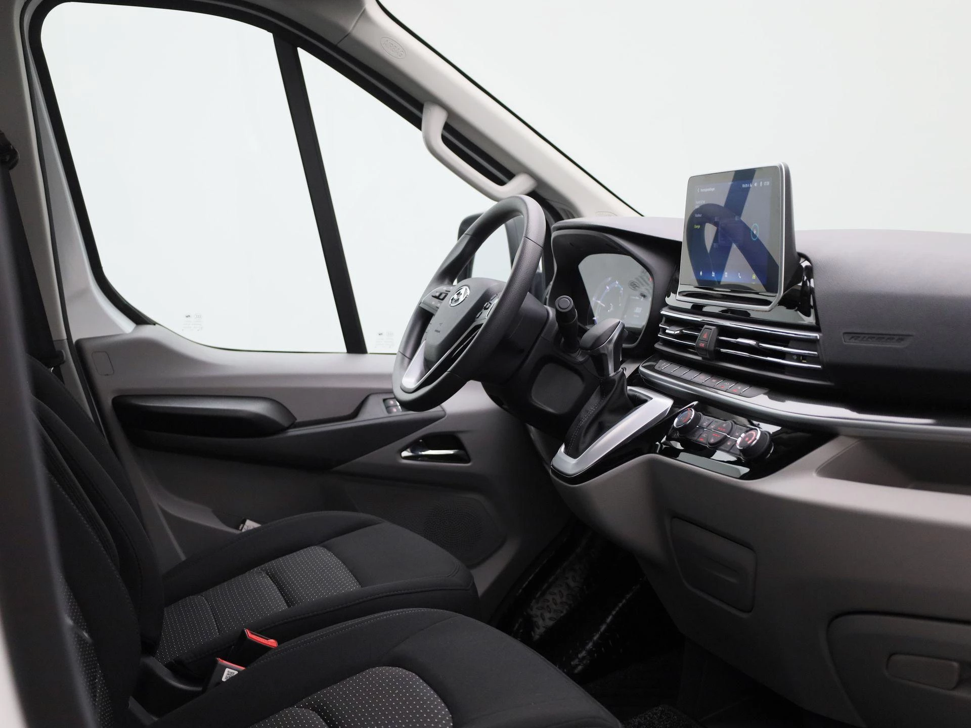 Maxus eDeliver9 L3H2 Business DEAL 89 kWh