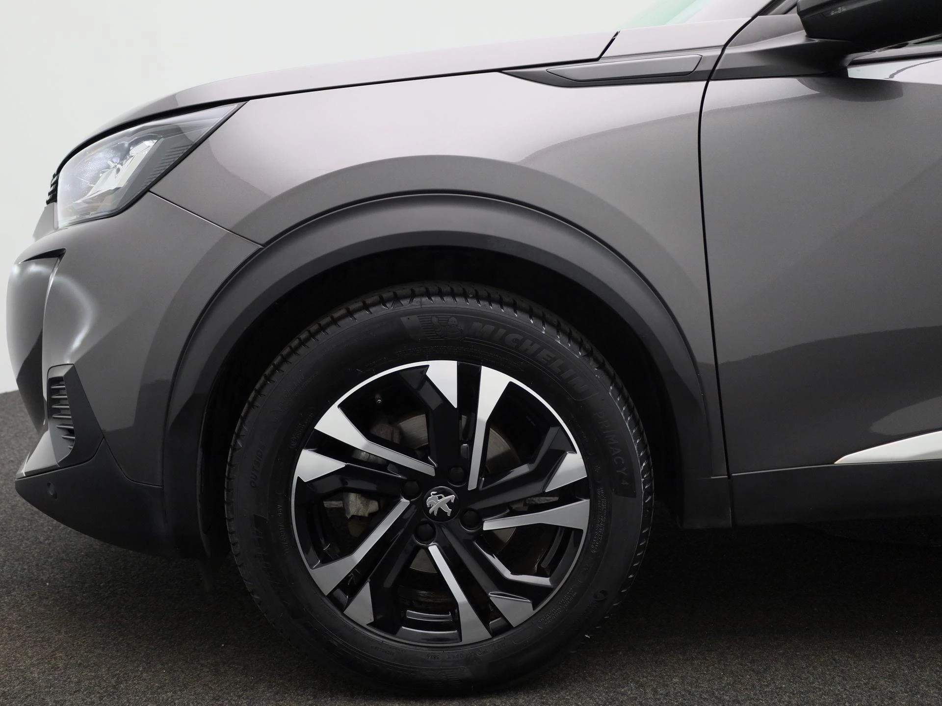 Peugeot 2008 1.2 Puretech 96kW S&S EAT8 Allure