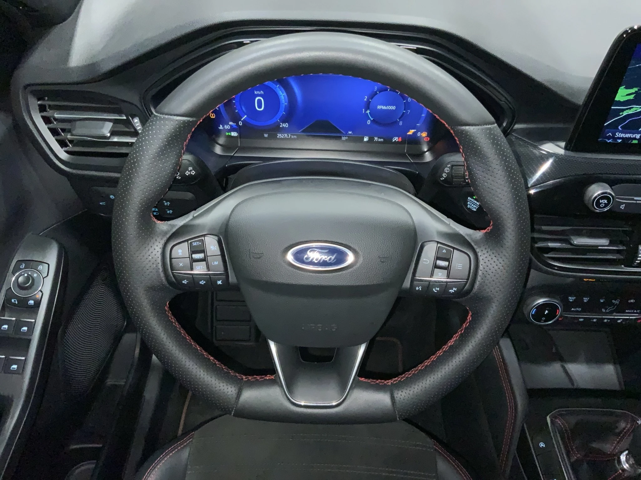 Ford-Kuga-image-12