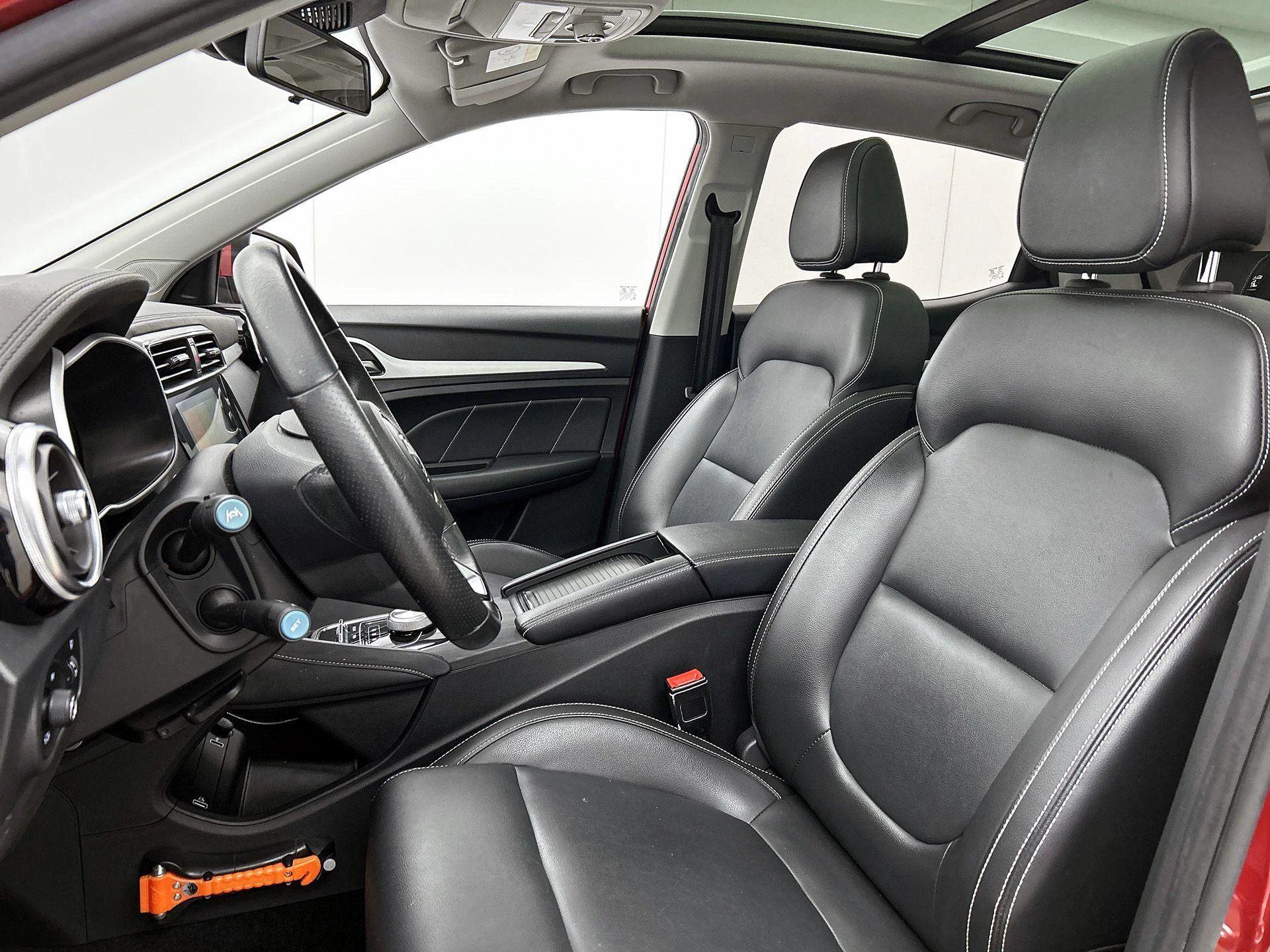 MG-ZS EV-image-35