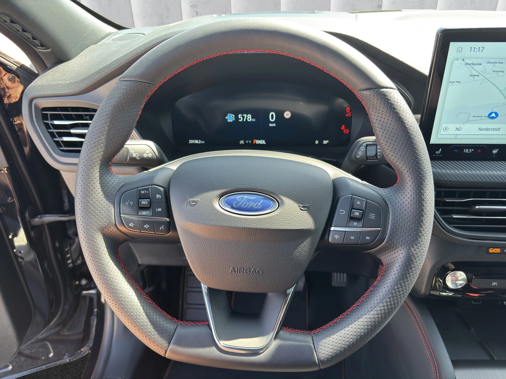 Ford Kuga ST-Line Aut.*KAM*LED-MATRIX*NAVI*GRA*WINTER-PKT.