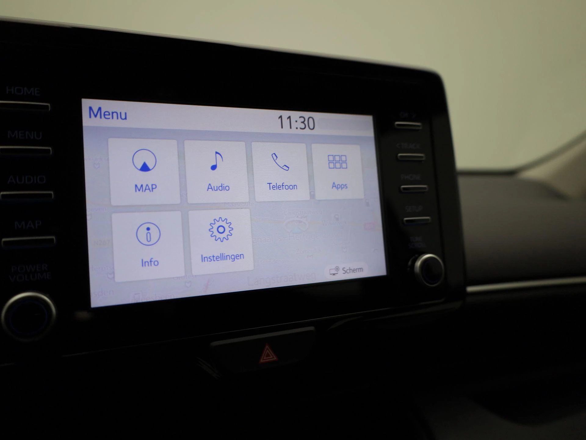 Toyota-Yaris-image-18