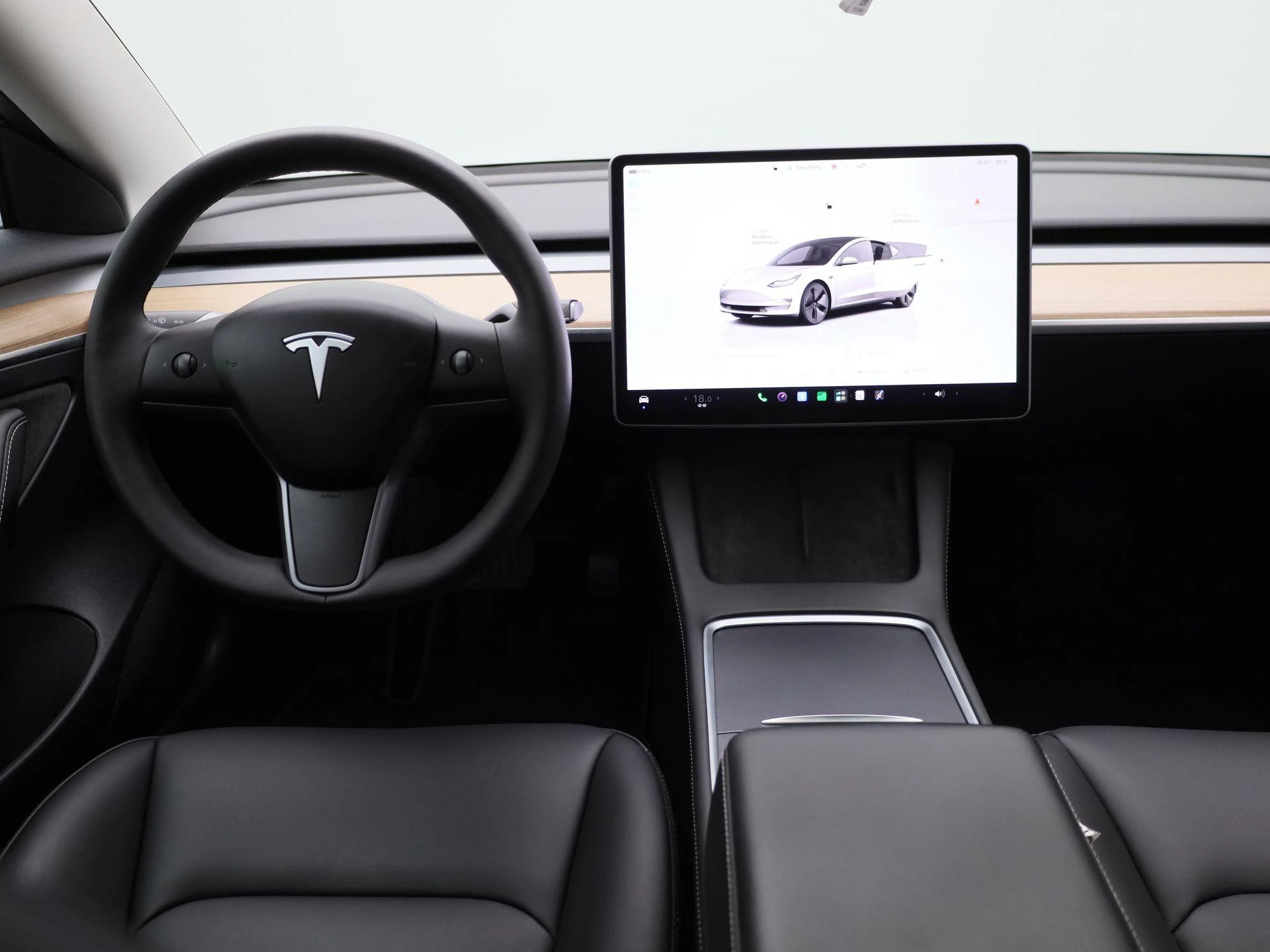 Tesla-Model 3-image-2