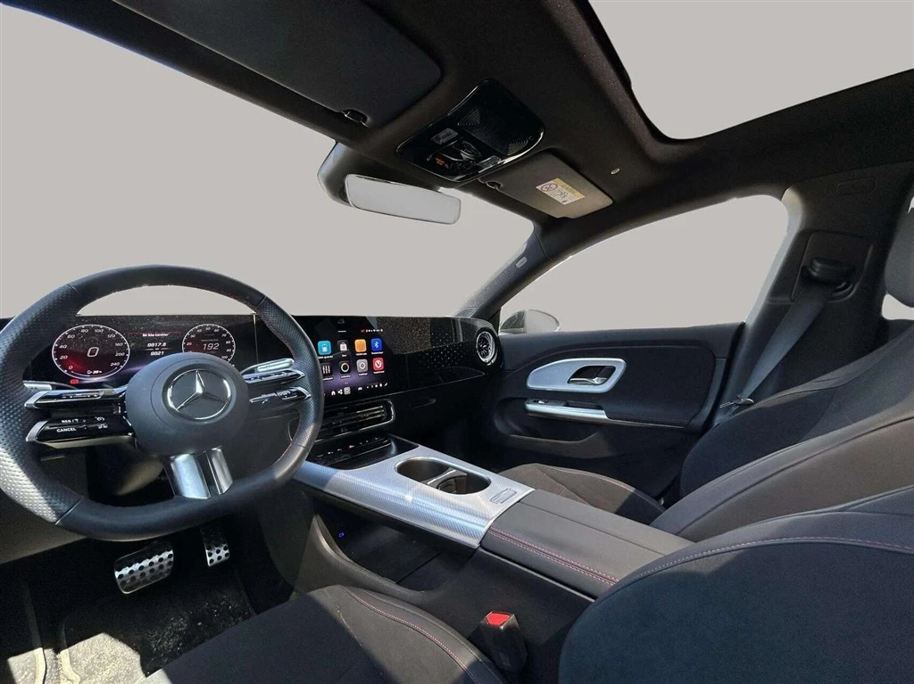 Mercedes-Benz-CLA-image-11