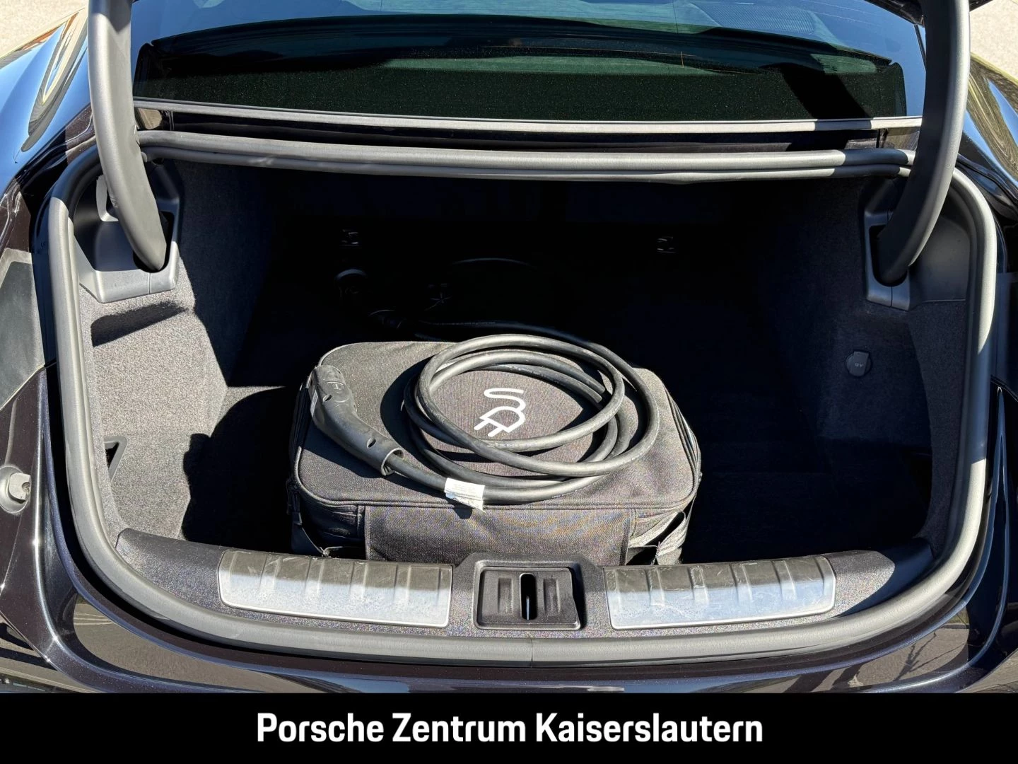 Porsche Taycan Turbo Clubleder Nachtsicht InnoDrive turbo
