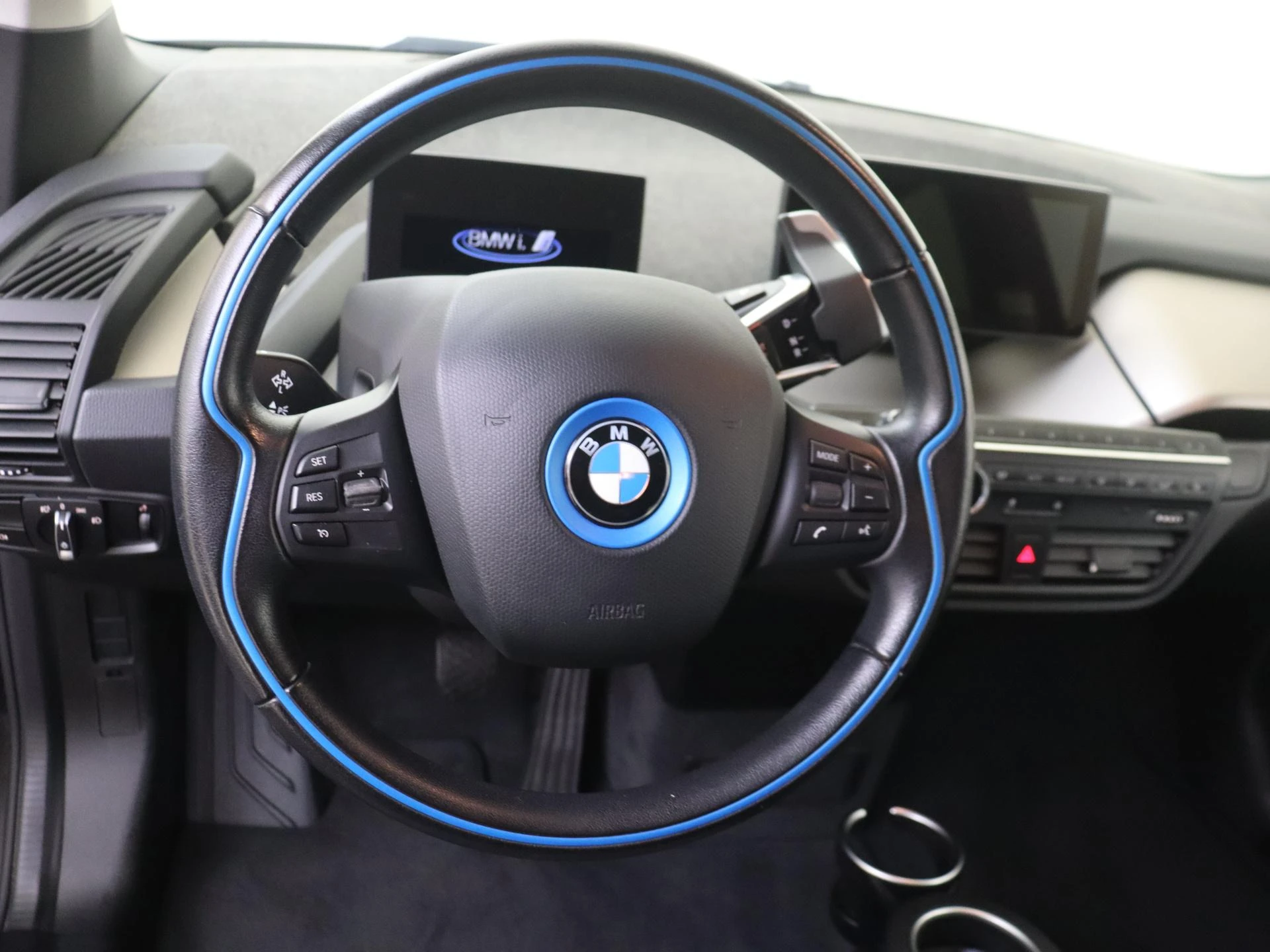 BMW-i3-image-9