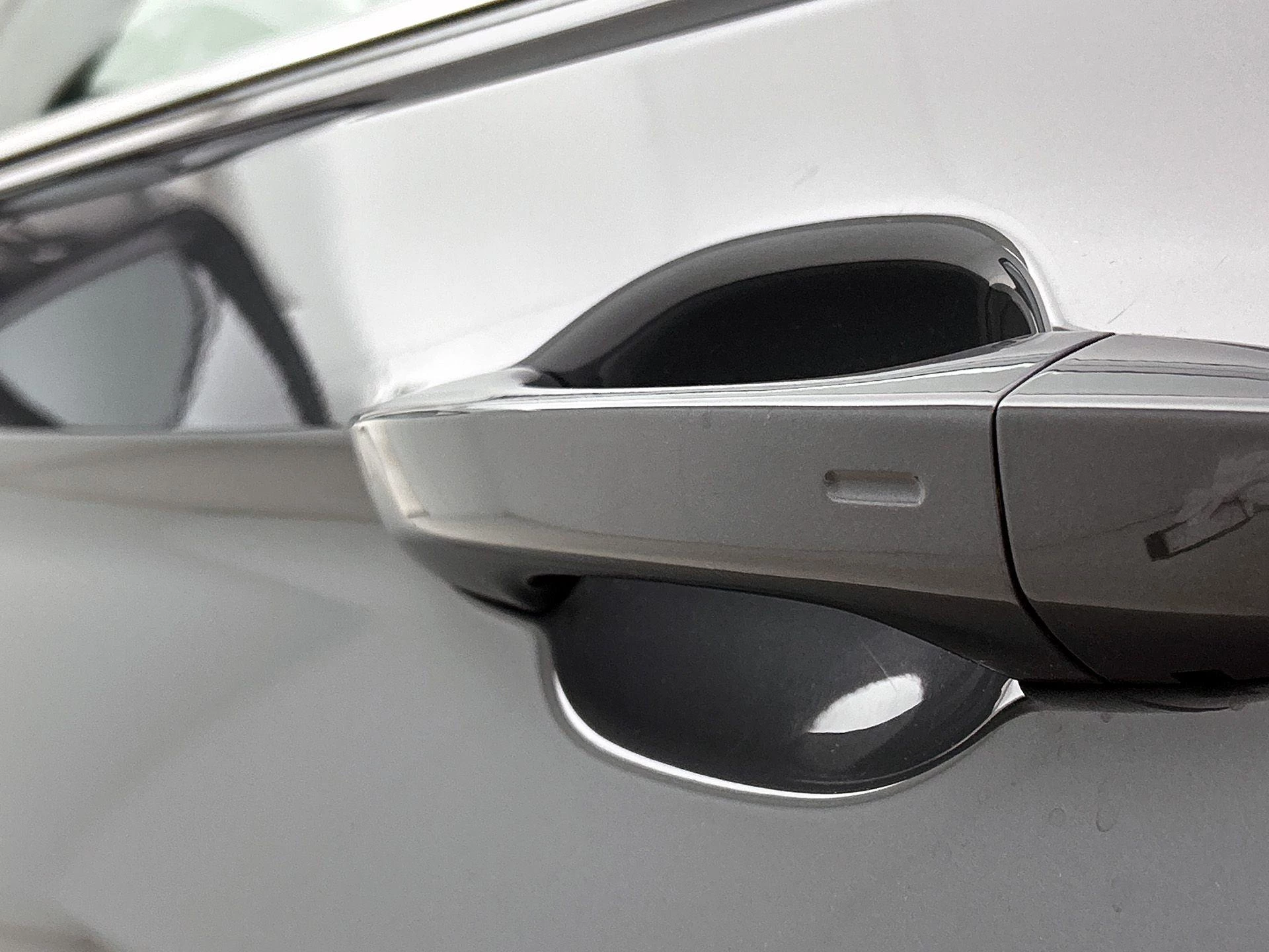 Volkswagen-Tiguan-image-22