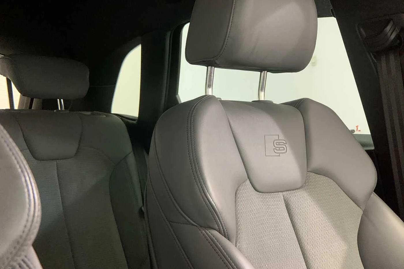 Audi-Q5-image-28