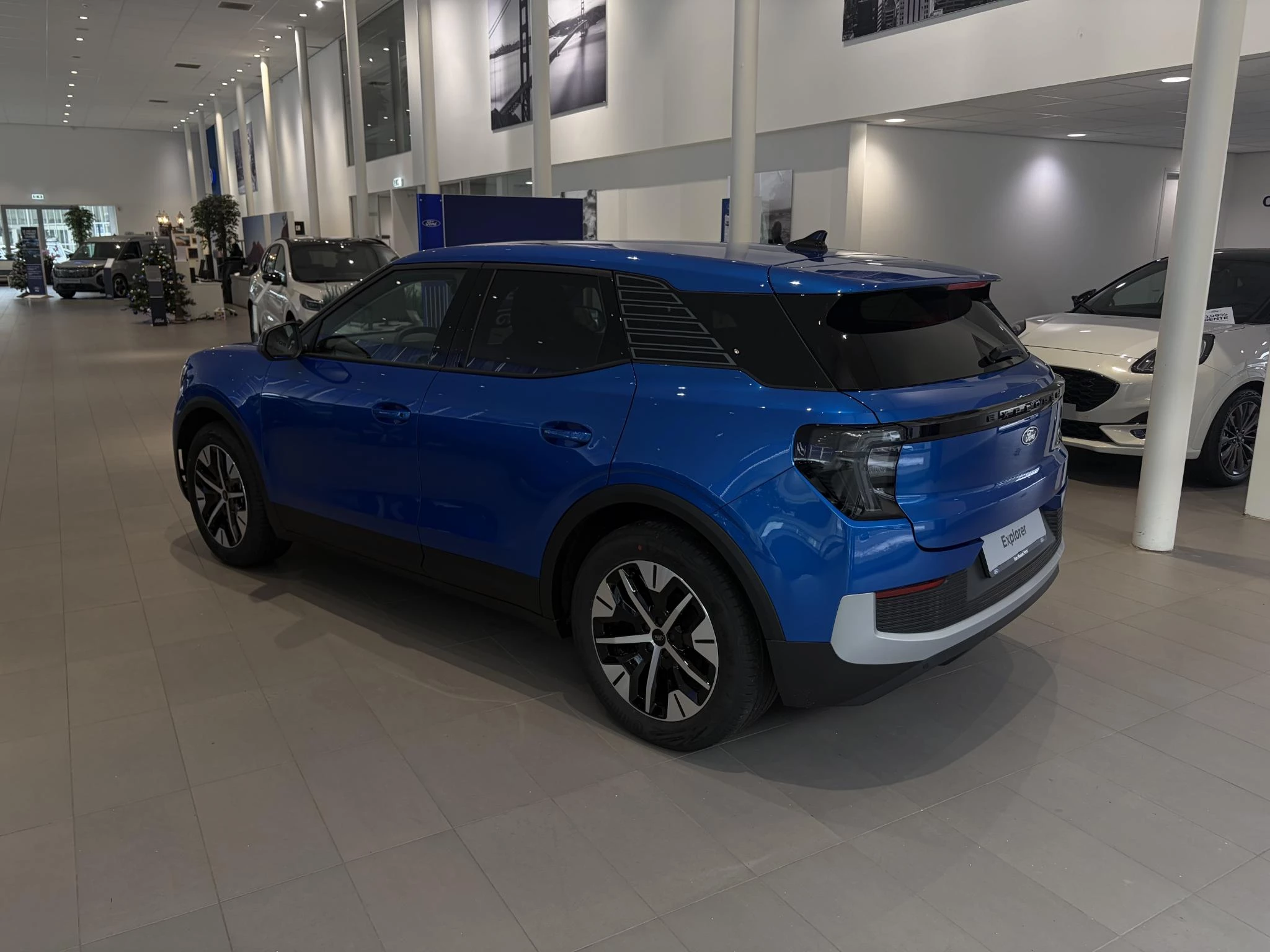 Ford-Explorer-image-2