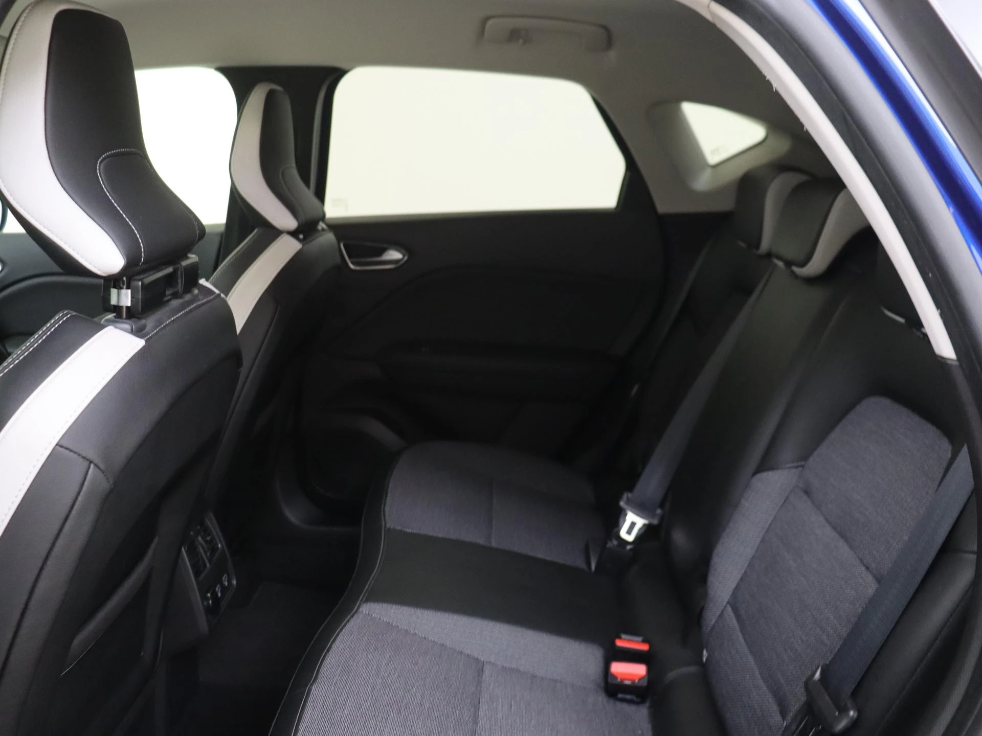 Renault-Captur-image-15