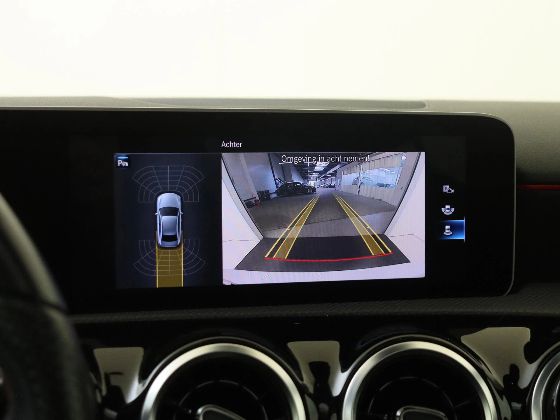Mercedes-Benz A-Klasse 180 Business Solution AMG