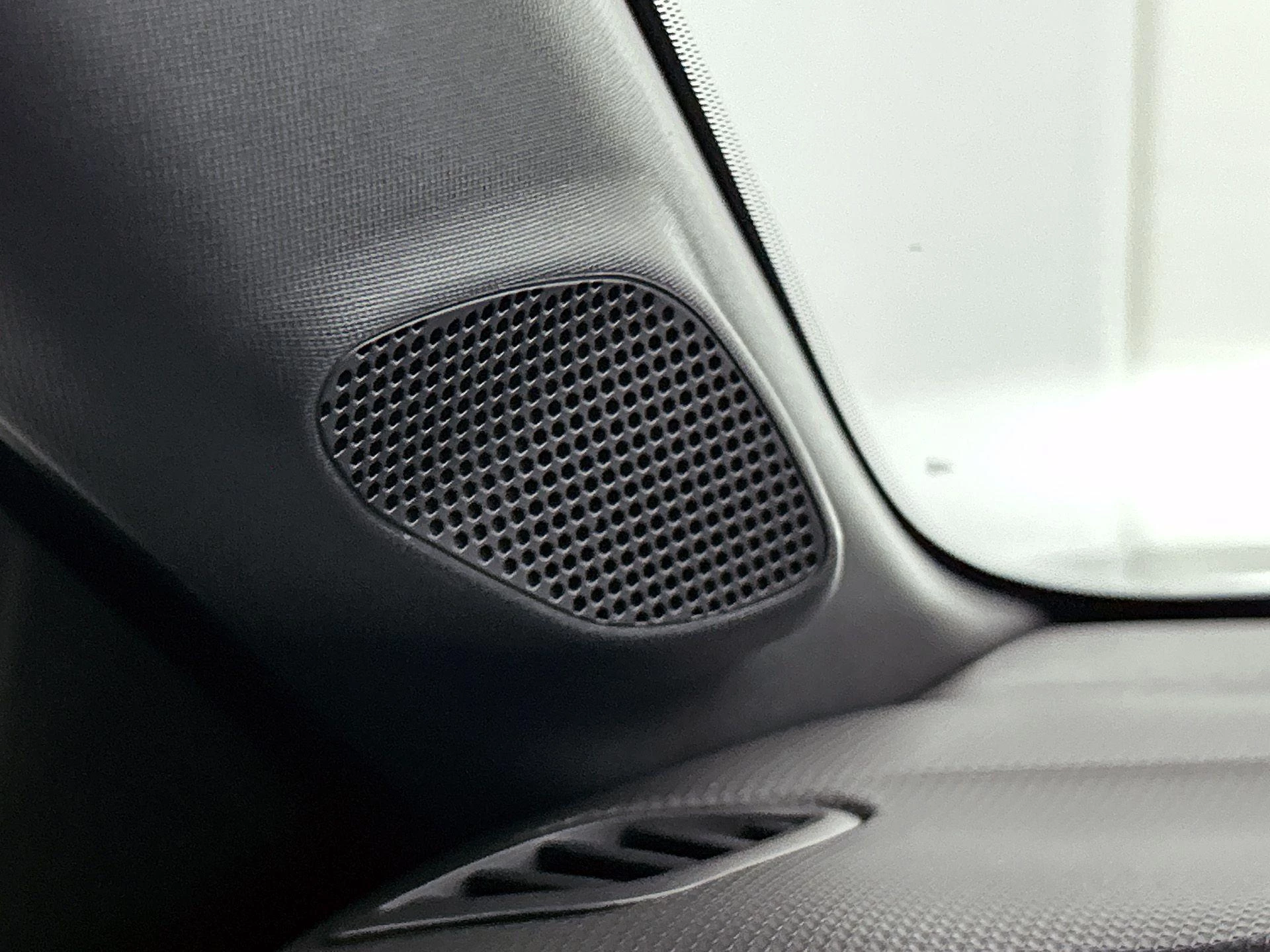 Opel-Corsa-image-14