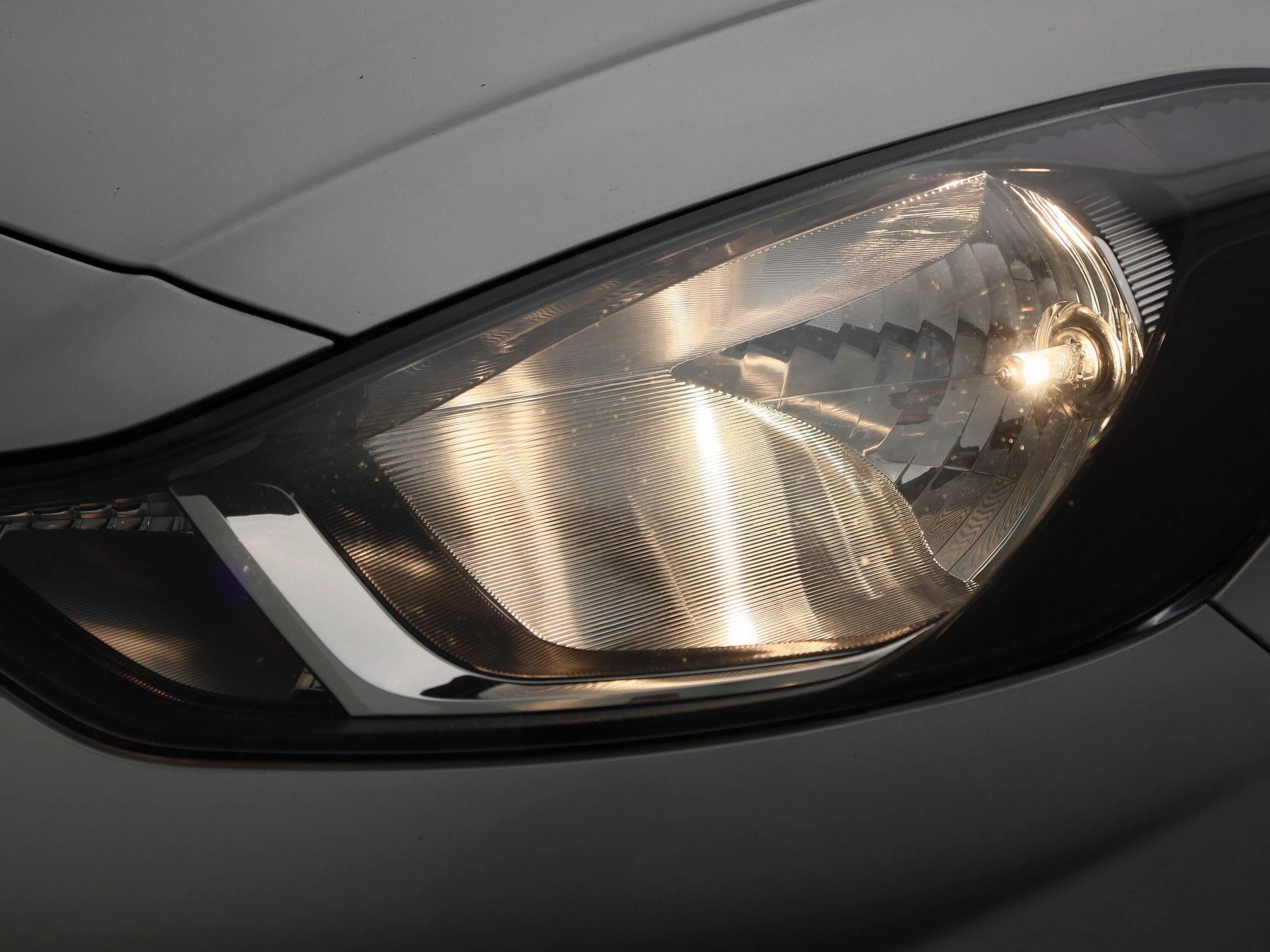Hyundai-i10-image-12