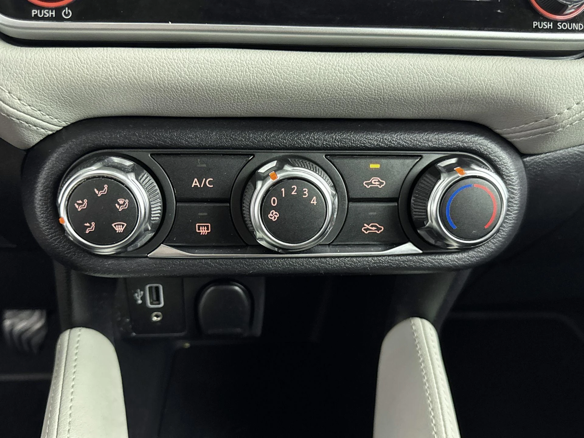 Nissan-Micra-image-16