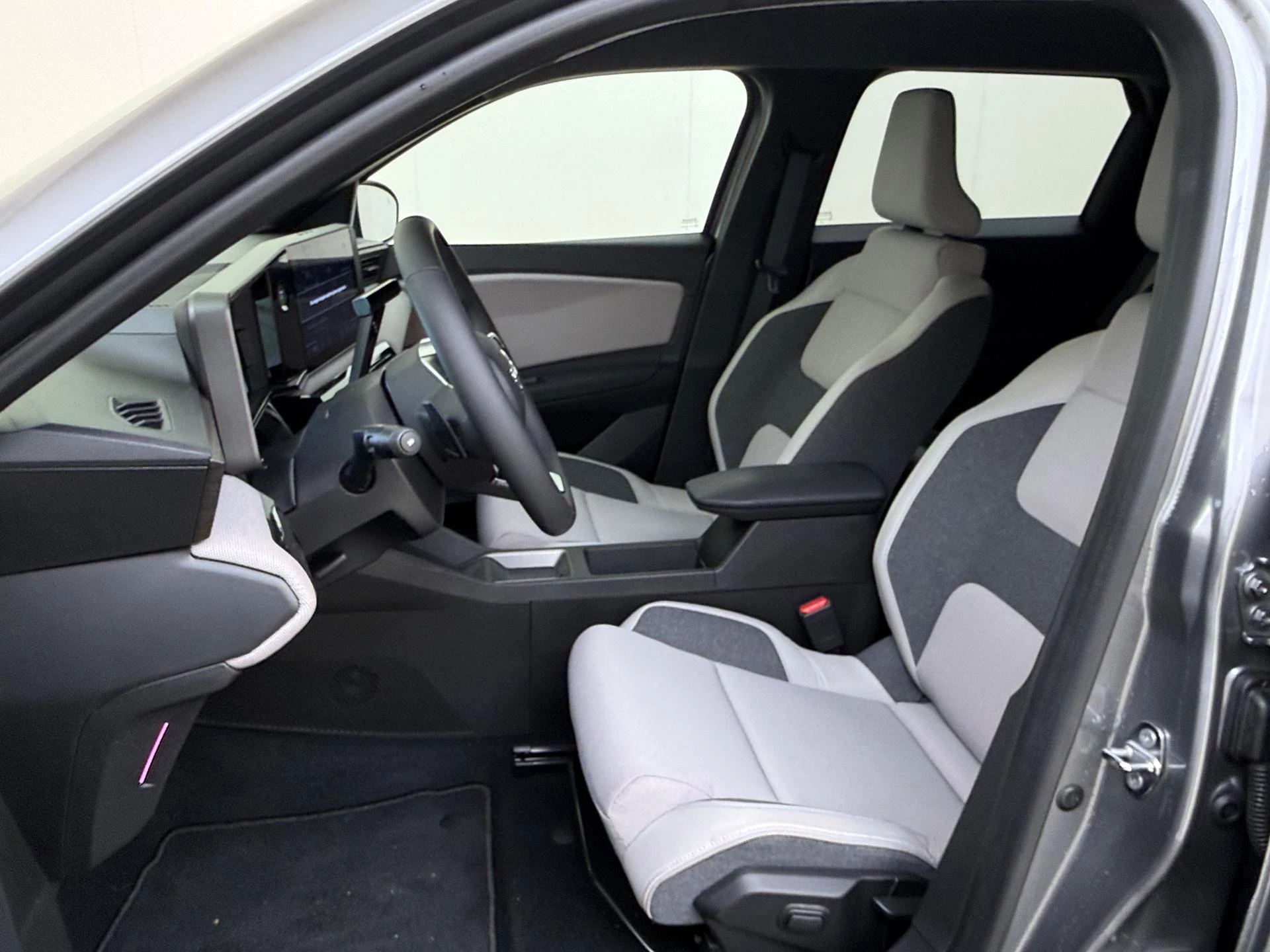 Nissan-Micra-image-14