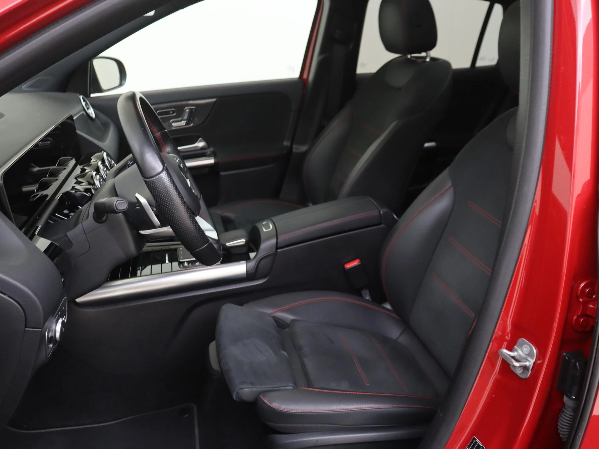 Mercedes-Benz GLA 250 e Business Solution AMG Limited