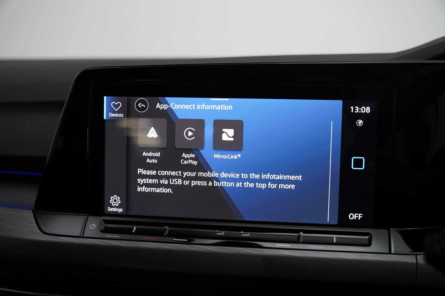 Volkswagen-Golf-image-20