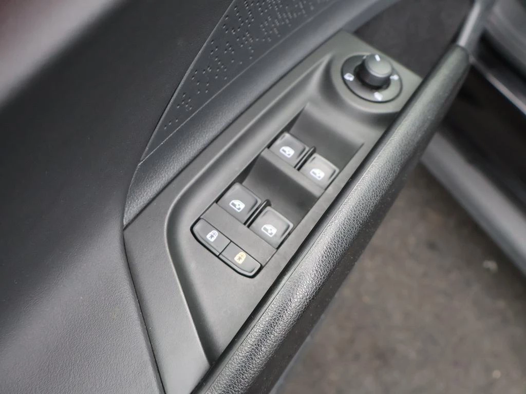 Škoda-Enyaq iV-image-19